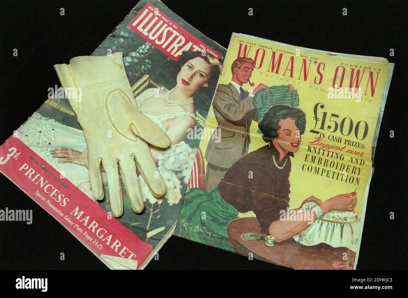 1930s uk fashion 1930s magazine hi-res stock photography and images - Alamy