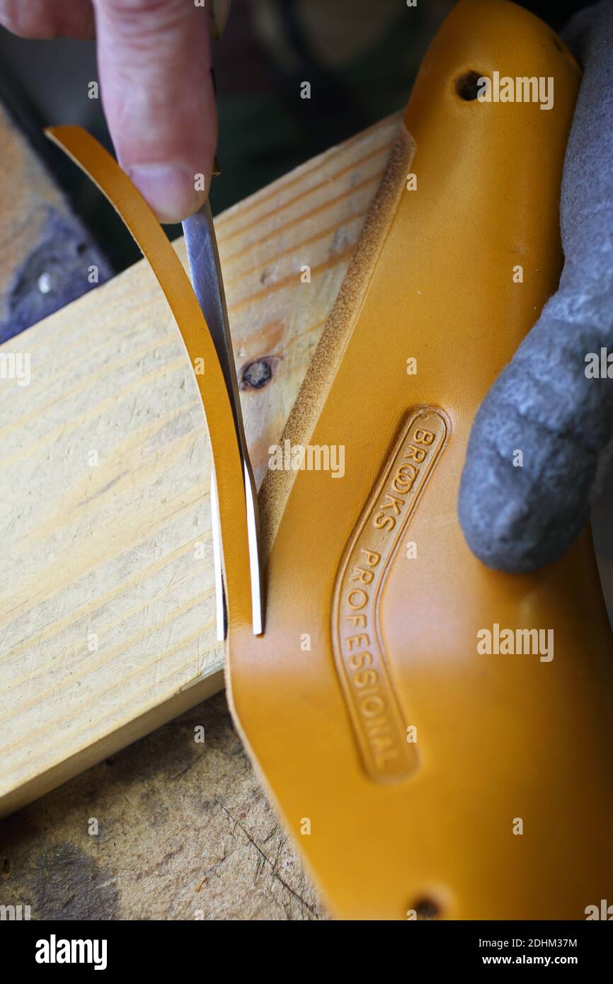 United Kingdom /Smethwick /Brooks/ Makers of leather goods and saddles