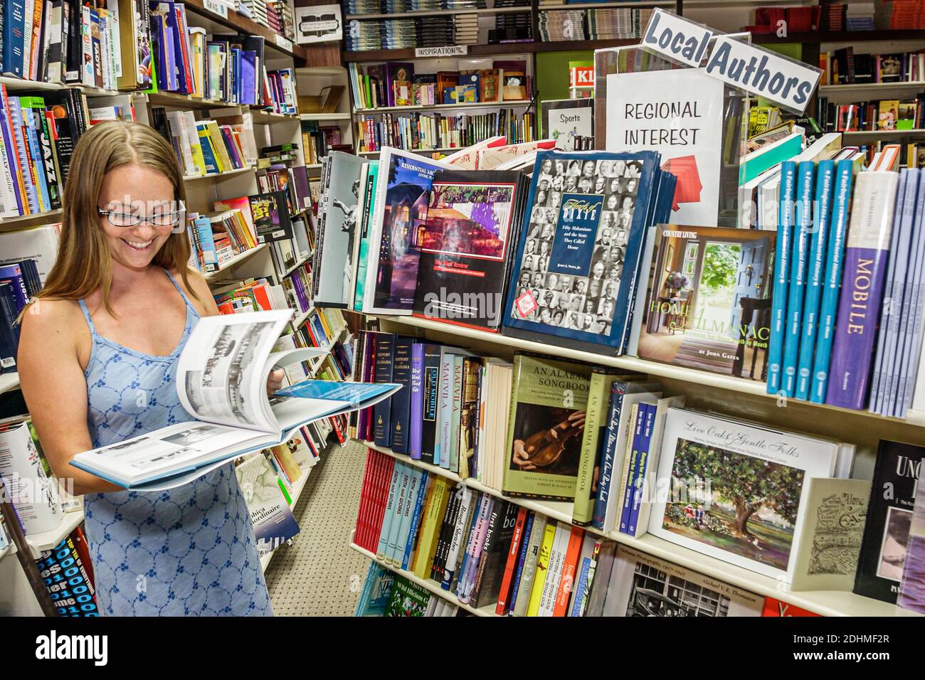 Alabama Fairhope Page & Palette bookstore books shopping shopper,local authors display sale teen