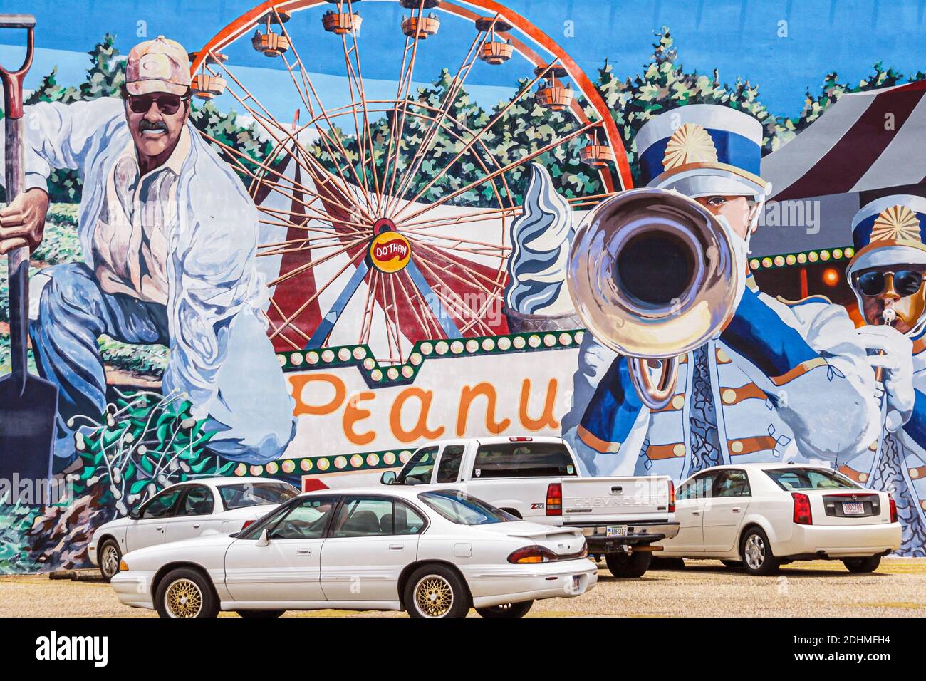 Dothan peanut hires stock photography and images Alamy