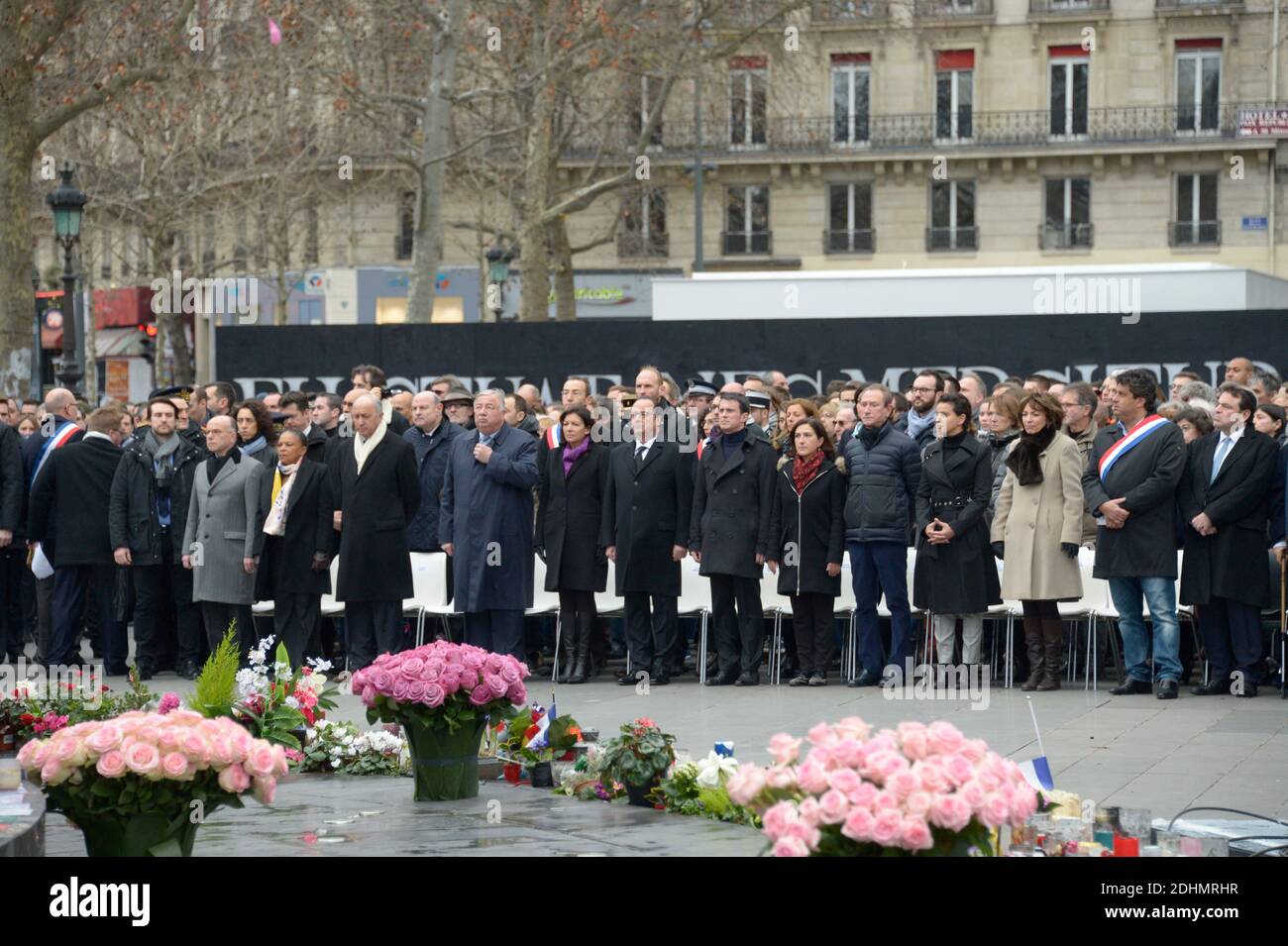 French President Francois Hollande and Prime Minister Manuel Valls are