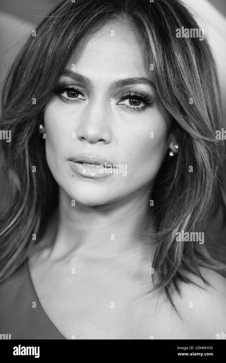 Jennifer lopez 2016 Black and White Stock Photos & Images Alamy