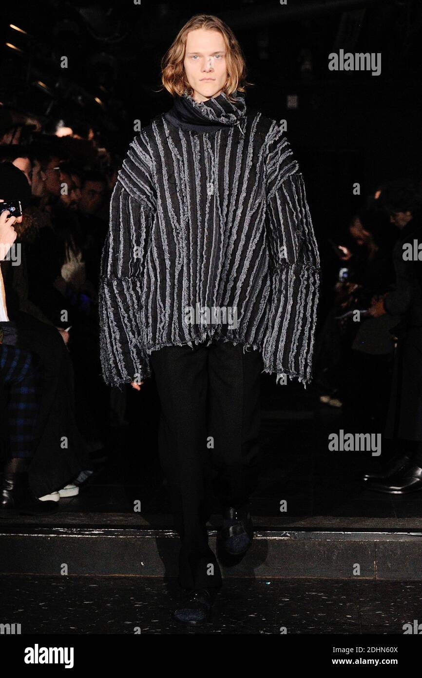 A model walks the runway at the Y Project Homme show during Paris Menswear Fall-Winter 2016-2017 Fashion Week on January 20, 2016 in Paris, France. Photo by Aurore Marechal/ABACAPRESS.COM Stock Photo