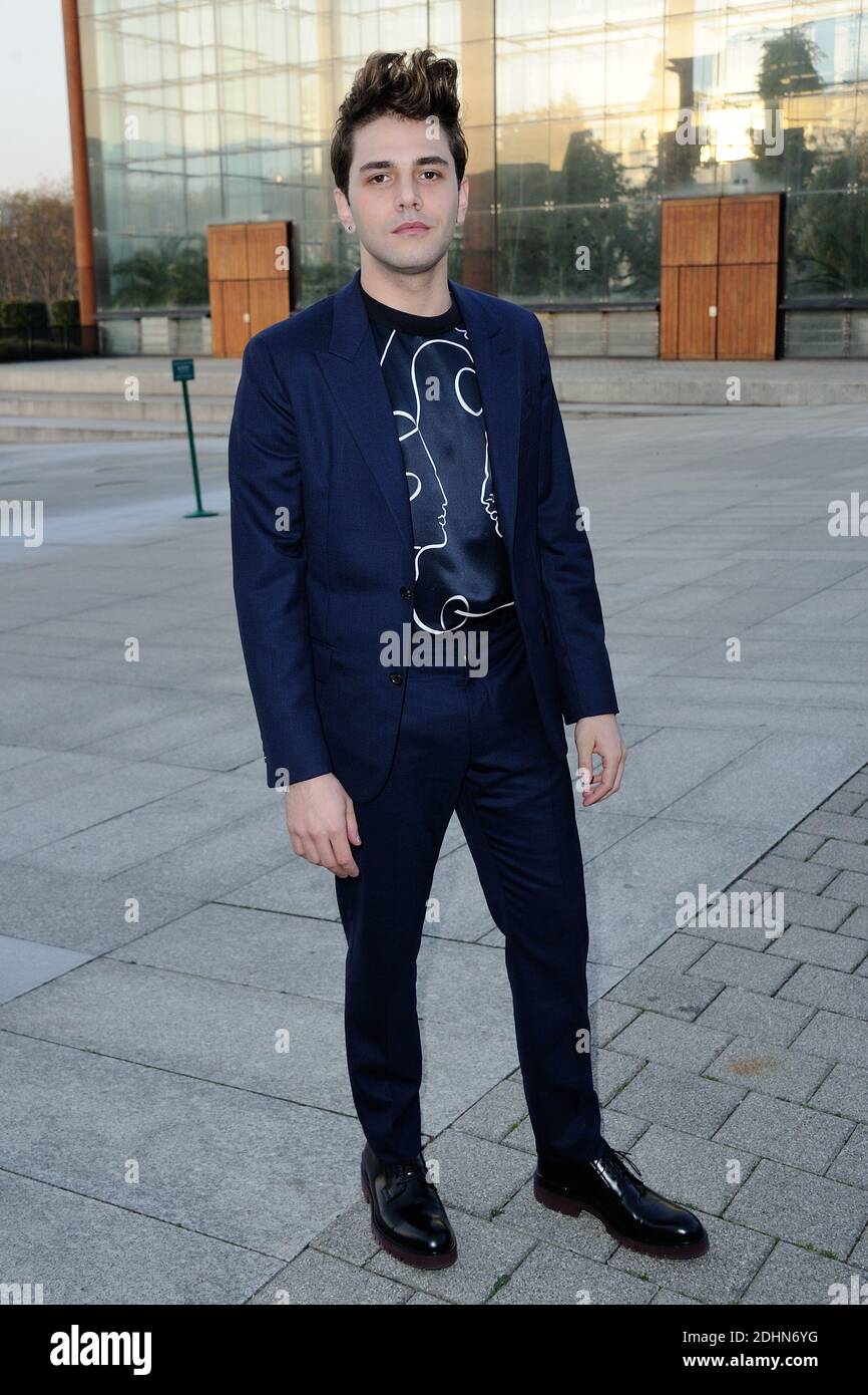 Xavier Dolan arriving to the Louis Vuitton collection presentation as part  of Paris Menswear Fall-Winter 2016-2017 Fashion Week on January 21, 2016 in  Paris, France. Photo by Aurore Marechal/ABACAPRESS.COM Stock Photo 