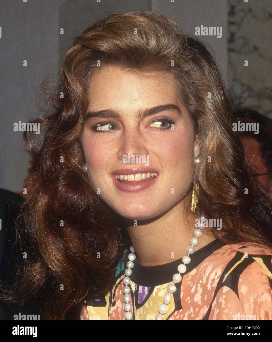 Brooke Shields Circa 1984 In New York City Old Historic, 50% OFF