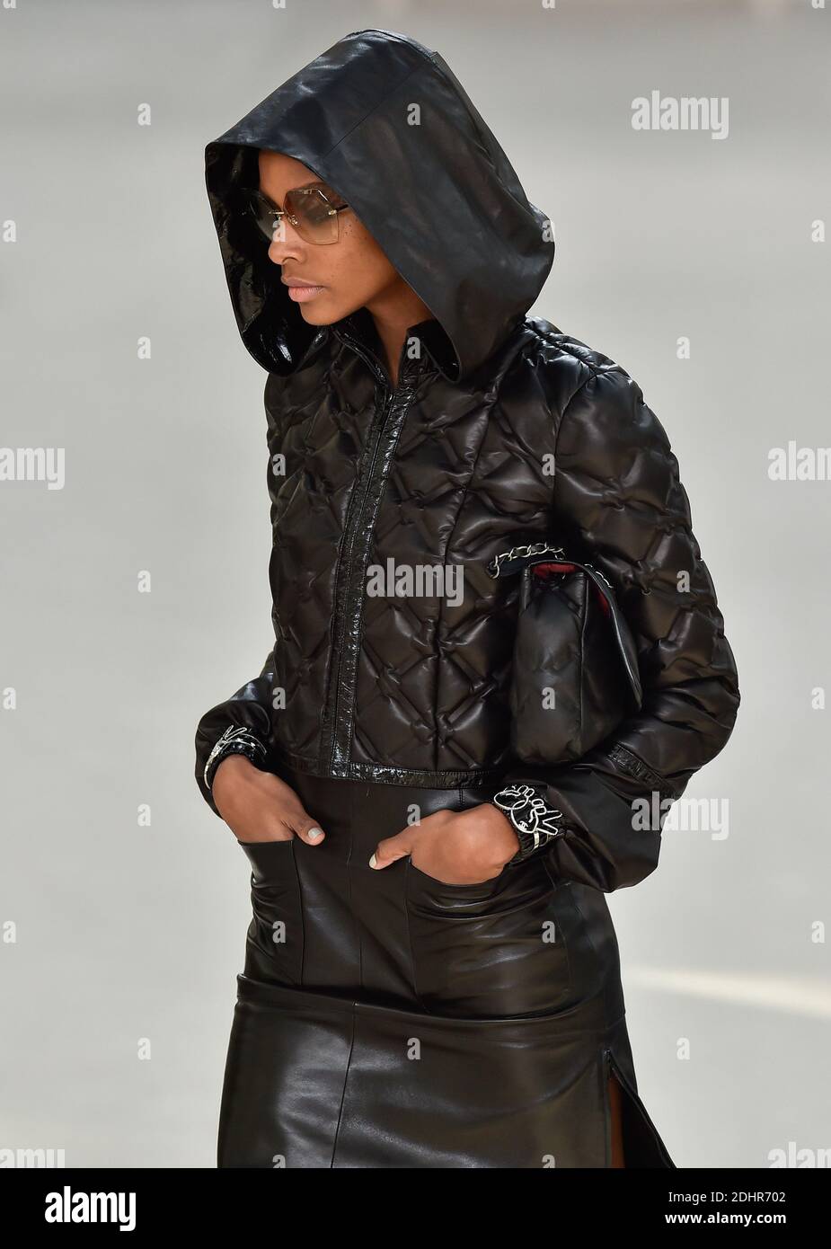 Chanel fall 2017 ready to wear hi-res stock photography and images - Alamy