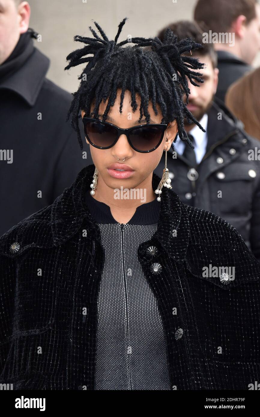Willow Smith arriving at Chanel show as part of Paris Fashion Week  Fall/Winter 2016/17 on March 8, 2016 in Paris, France. Photo by Laurent  Zabulon/ABACAPRESS.COM Stock Photo - Alamy