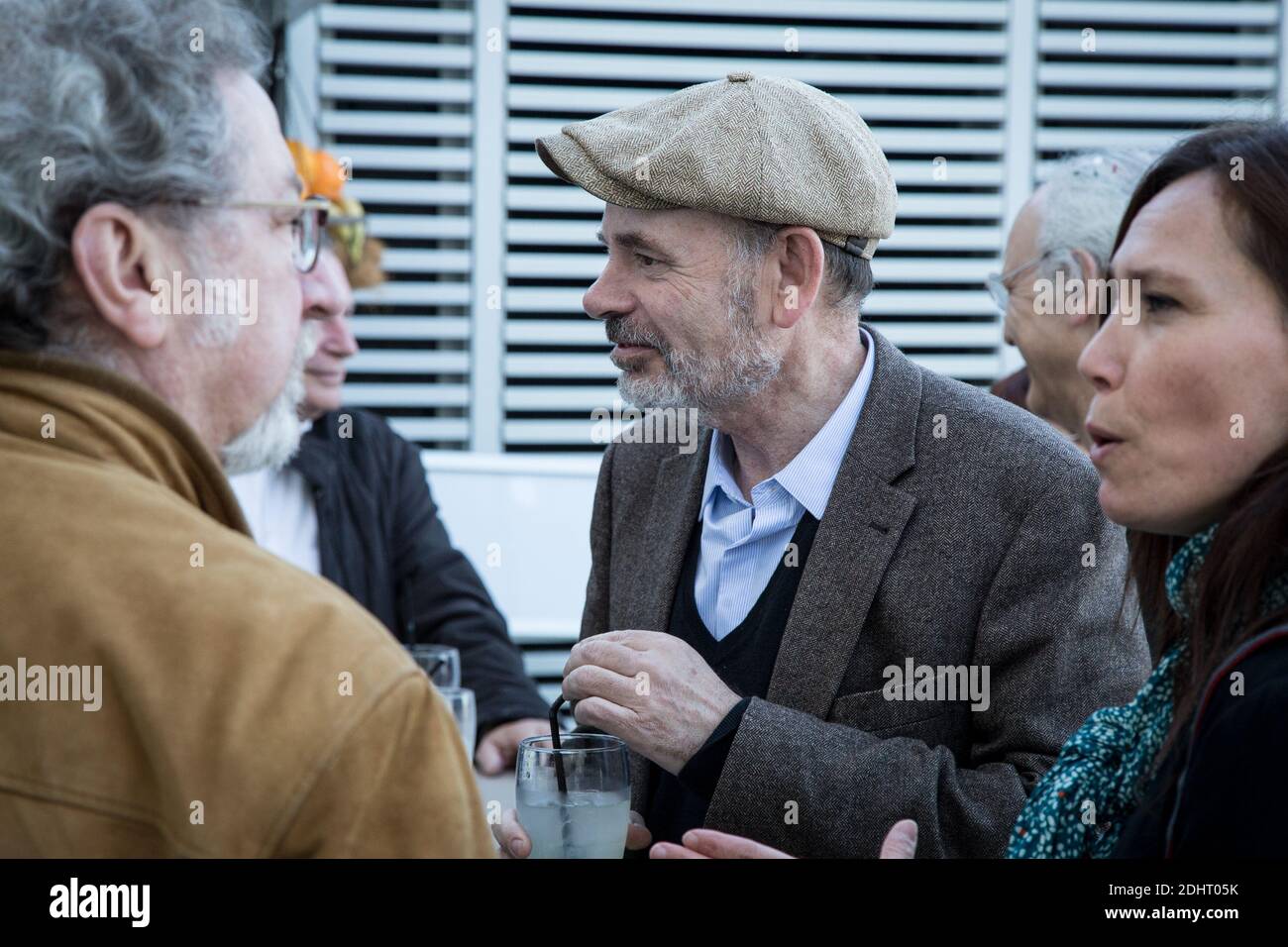 Jean-Pierre Darroussin accompagne Robert Guedigian ainsi que les autres acteurs fetiches du realisateur au plus vieux cinema du monde, l'Eden Theatre a La Ciotat, France pour la presentation de plusieurs de ses films. Photo by Franck Bessiere/ABACAPRESS.COM Stock Photo