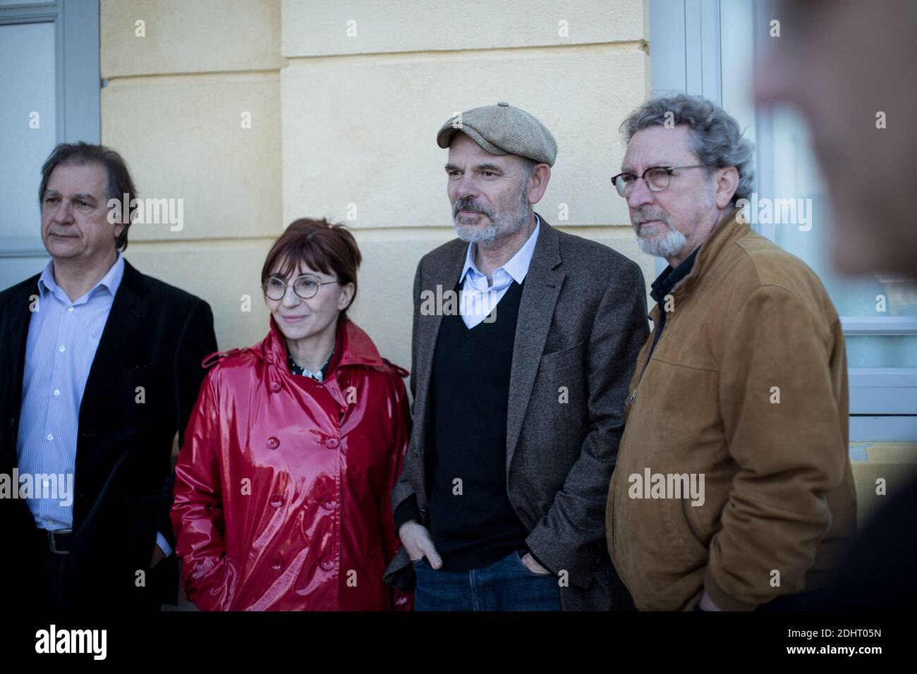 Jean-Pierre Darroussin accompagne Robert Guedigian ainsi que les autres acteurs fetiches du realisateur au plus vieux cinema du monde, l'Eden Theatre a La Ciotat, France pour la presentation de plusieurs de ses films. Photo by Franck Bessiere/ABACAPRESS.COM Stock Photo
