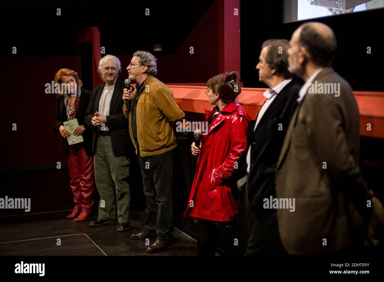 Jean-Pierre Darroussin accompagne Robert Guedigian ainsi que les autres acteurs fetiches du realisateur au plus vieux cinema du monde, l'Eden Theatre a La Ciotat, France pour la presentation de plusieurs de ses films. Photo by Franck Bessiere/ABACAPRESS.COM Stock Photo