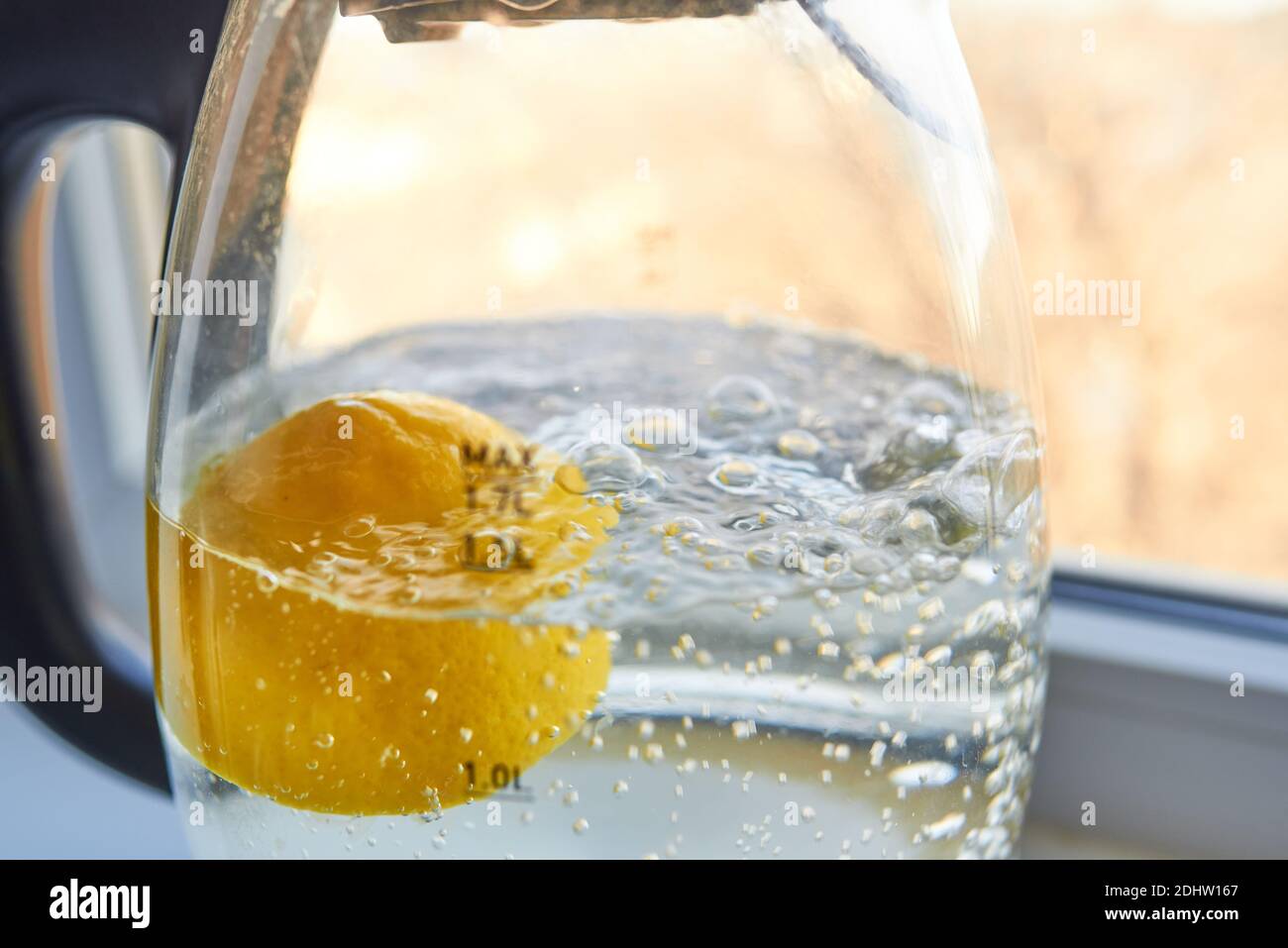 Descaling a kettle hires stock photography and images Alamy