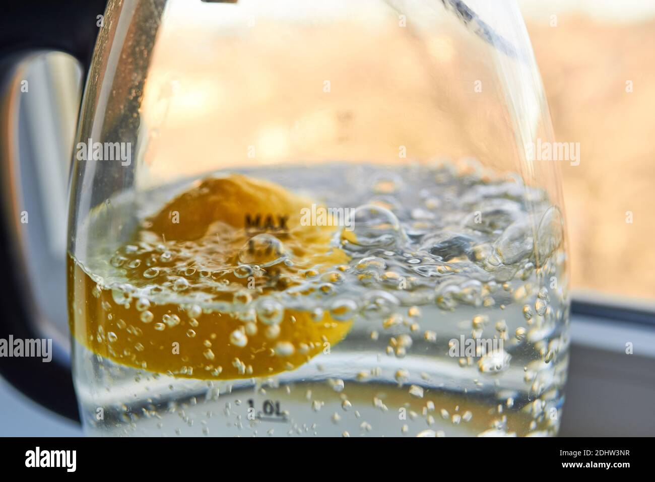 Descaling a kettle hires stock photography and images Alamy
