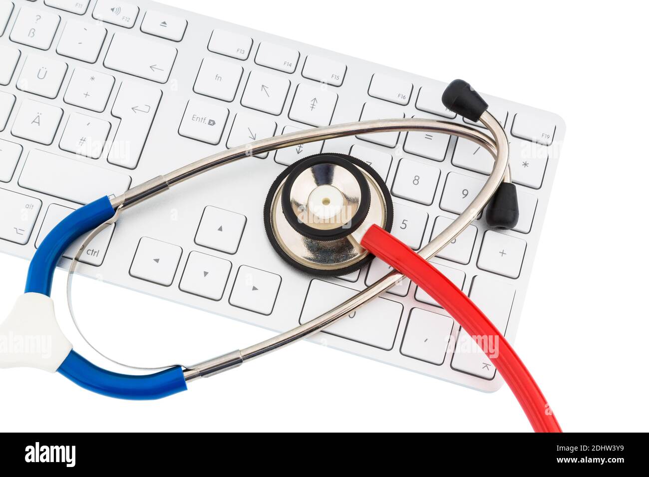 Stethoskop und Tastatur eines Computers, Symbolfoto für Diagnostik und Terminverwaltung Stock Photo