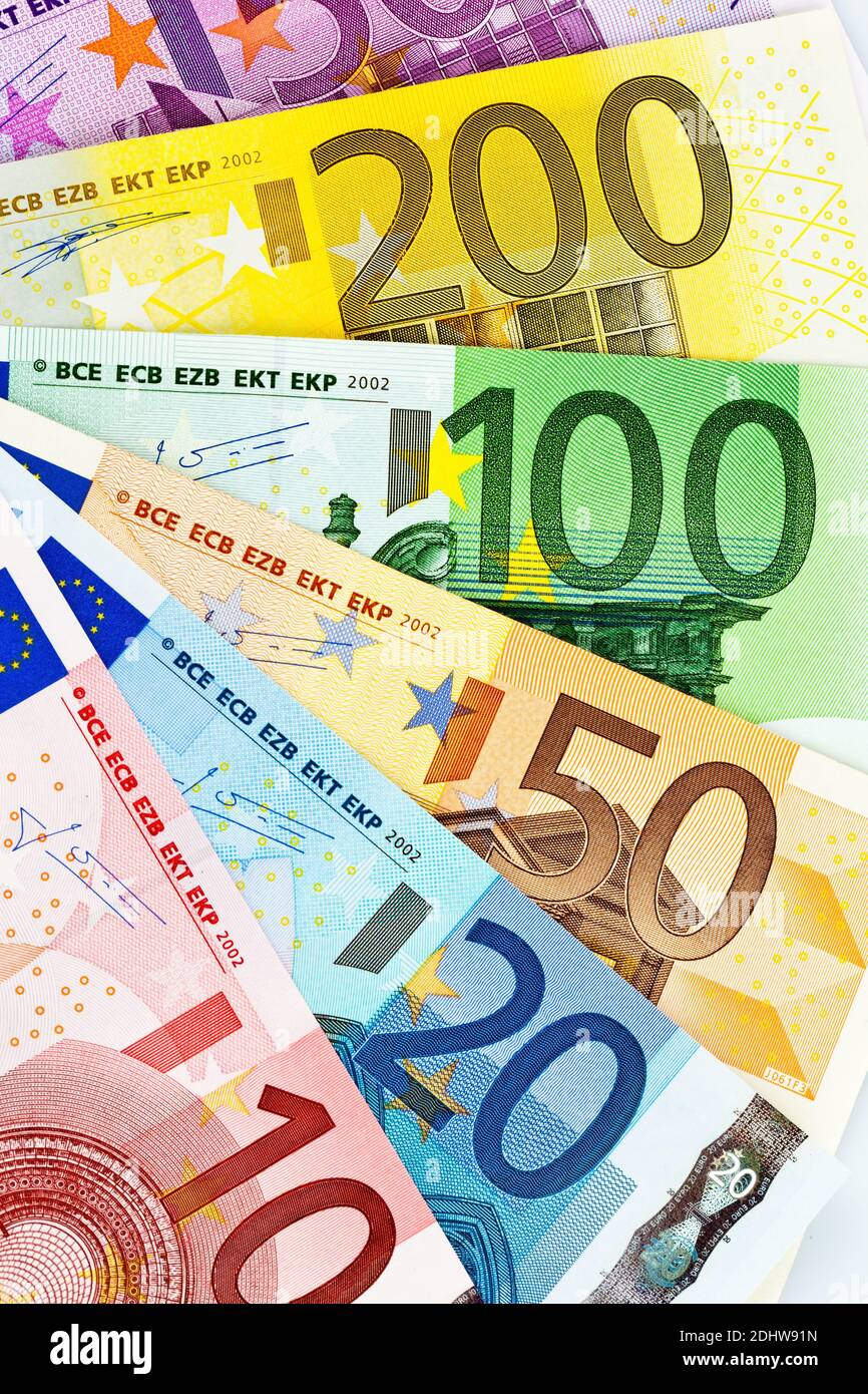 Viele verschiedene Euro-Banknoten, Symbolfoto für Reichtum und Geldanlage. Stock Photo