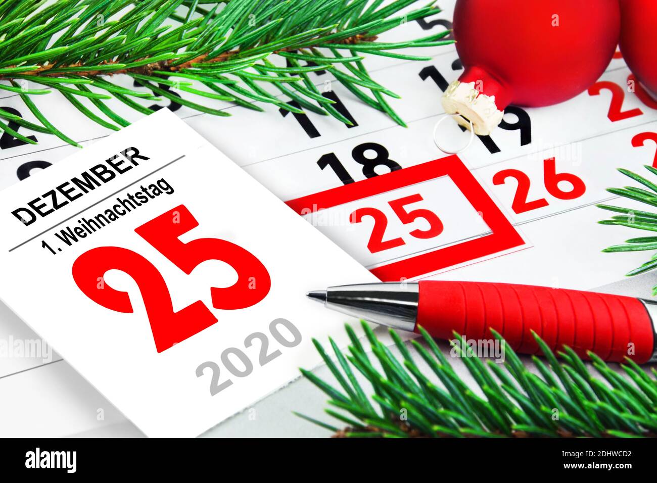 Kalender 25. Dezember 1. Weihnachtstag 2020 Stock Photo