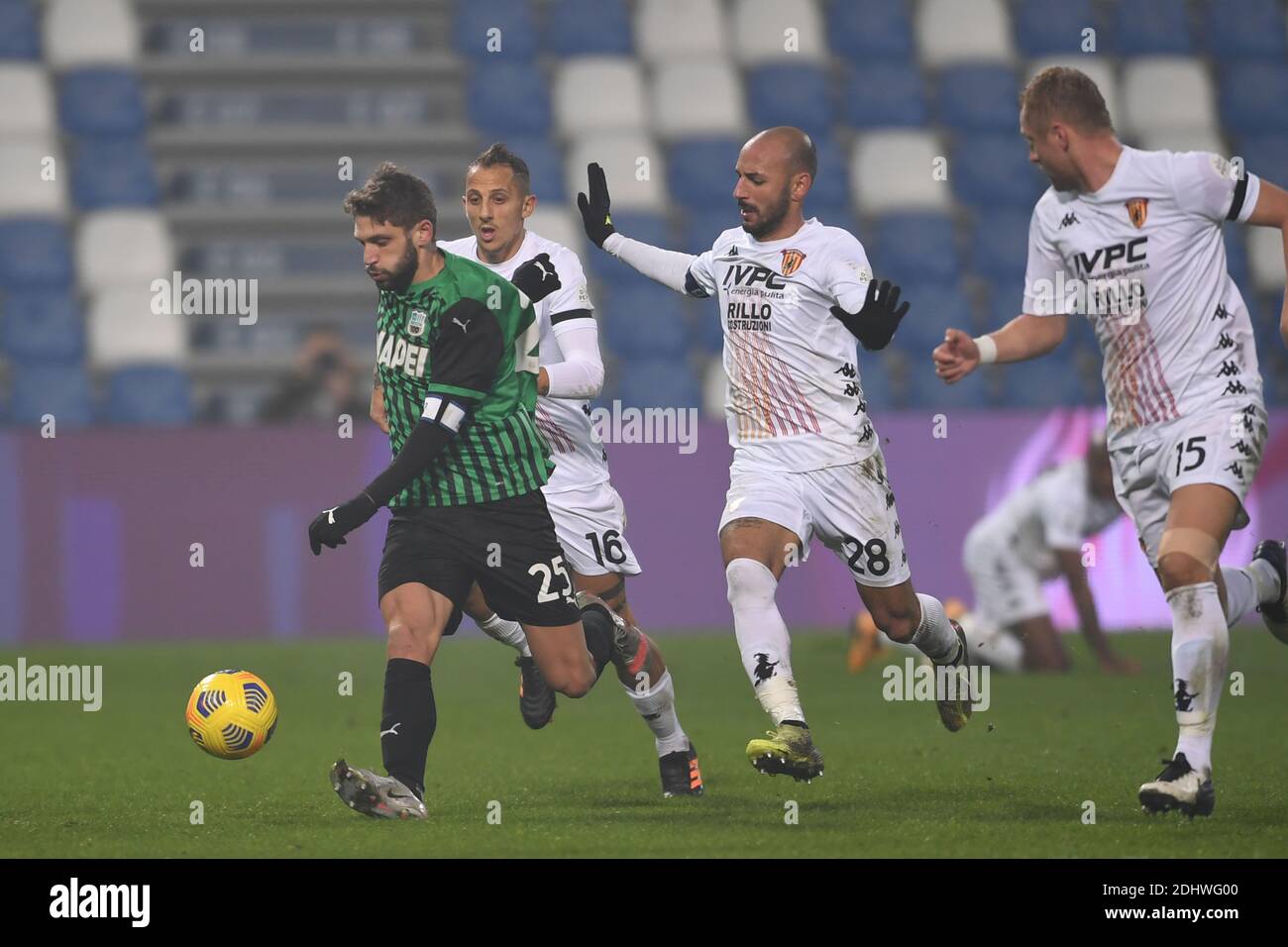 Riccardo Improta player of Benevento, during the match of the Italian Serie  B football championship between Benevento v Venice final result 1-1, game  Stock Photo - Alamy