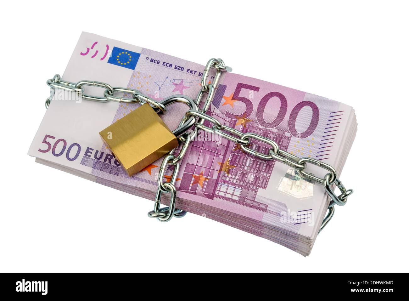 500 er Euro Banknoten mit Kette und Vorhängeschloss gesichert, Symbolfoto für Sicherheit und Inflation. Stock Photo