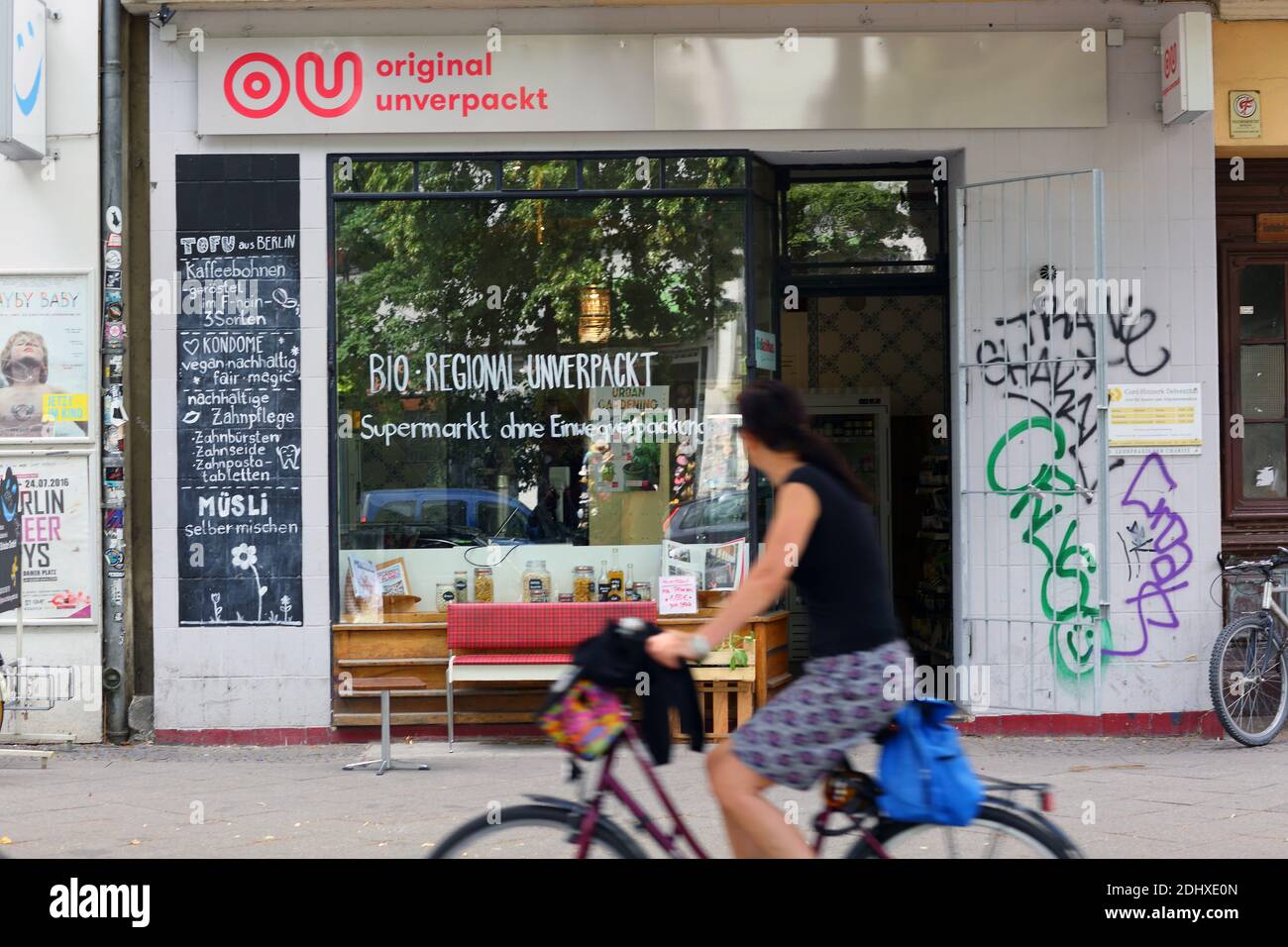 Germany / Berlin /Original Unverpackt, a German concept store selling groceries without the packaging. Stock Photo