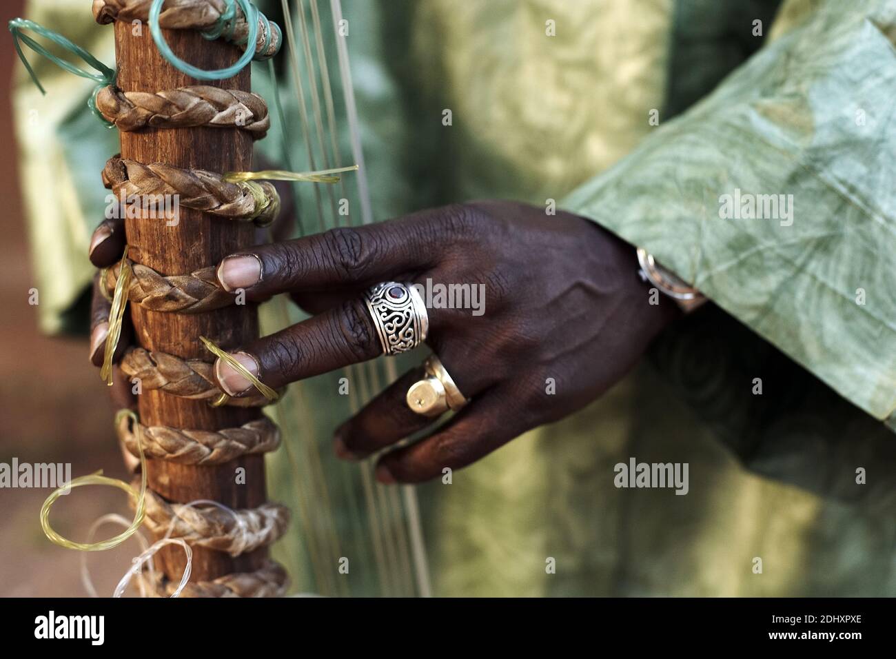 Hands of master Kora instrument player Toumani Diabaté  in Bamako ,Mali, West Africa. Stock Photo