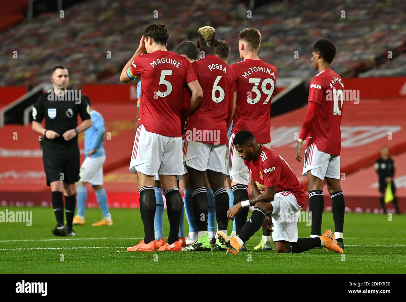 Premier League - Manchester United: This is a wall, i don't know what this  is