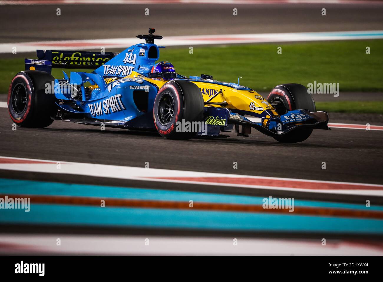 Renault r25 hi-res stock photography and images - Alamy Renault r25 hi-res stock photography and images - Alamy