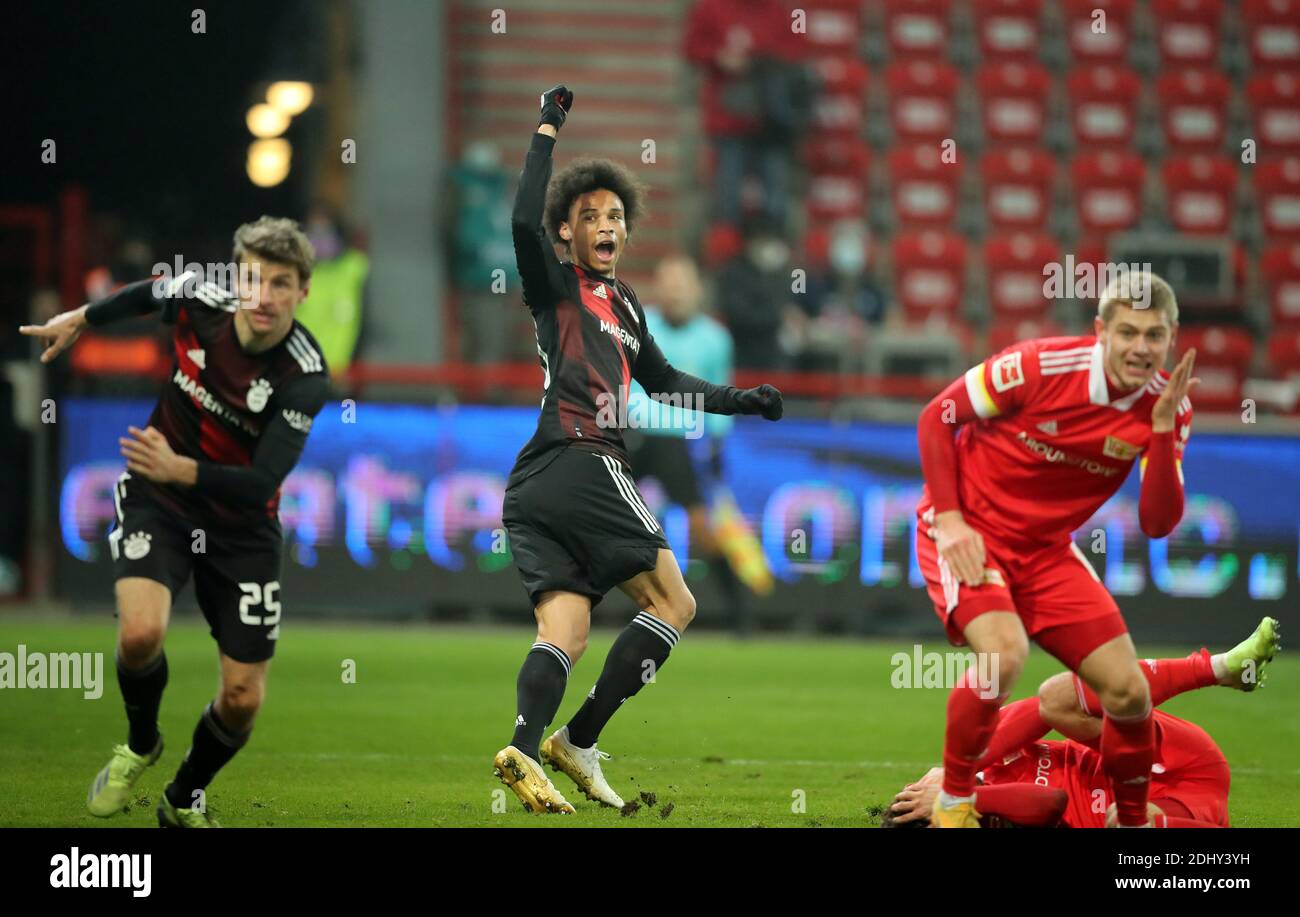 Berlin, Germany. 12th December, 2020. Leroy Sane FC Bayern Munich FC Union Berlin - FC Bayern Munich 12.12.2020 stadium An der alten Foersterei Football 1 . Bundesliga Saison 2020 / 2021 Credit : diebilderwelt / Alamy Live News Stock Photo