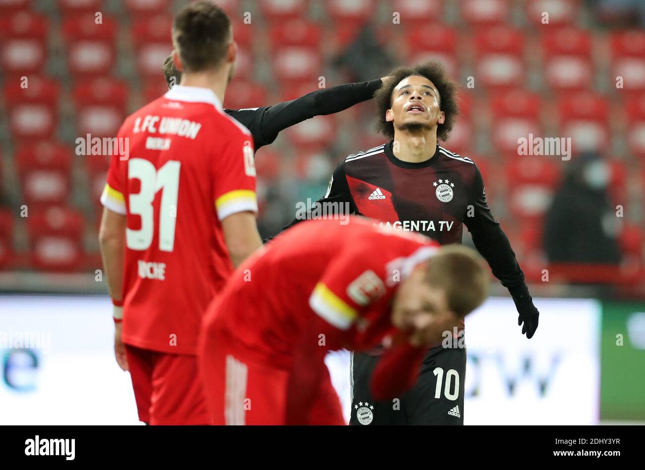 Berlin, Germany. 12th December, 2020. Leroy Sane FC Bayern Munich FC Union Berlin - FC Bayern Munich 12.12.2020 stadium An der alten Foersterei Football 1 . Bundesliga Saison 2020 / 2021 Credit : diebilderwelt / Alamy Live News Stock Photo
