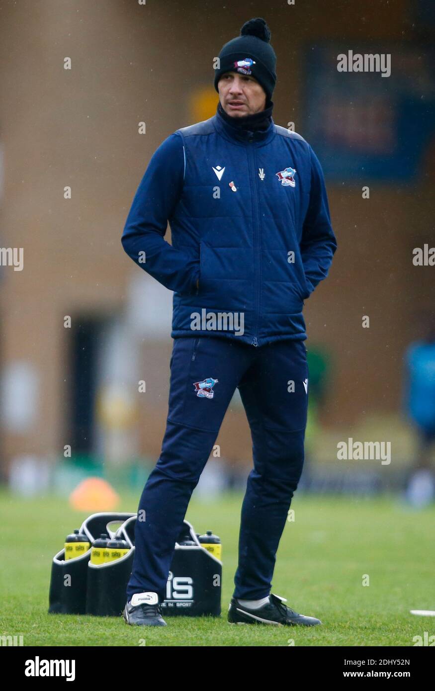 Southend, UK. 12th Dec, 2020. SOUTHEND, ENGLAND - DECEMBER 12: Neil Cox manager of Scunthorpe United during Sky Bet League Two between Southend United and Scunthorpe United at Roots Hall Stadium, Southend, UK on 12th December 2020 Credit: Action Foto Sport/Alamy Live News Stock Photo
