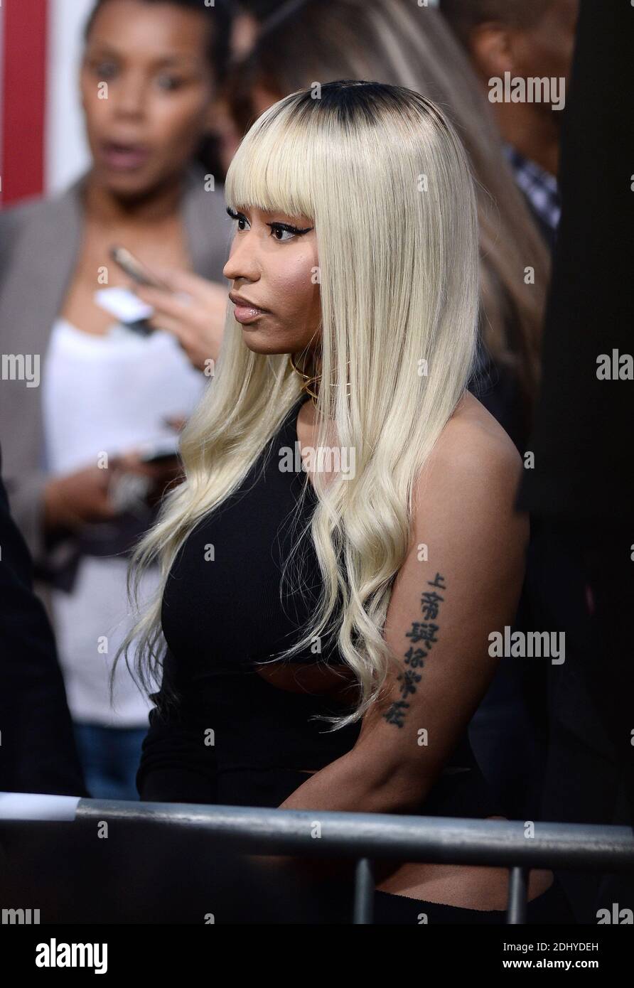 Nicki minaj "barbershop" hi-res stock photography and images - Alamy