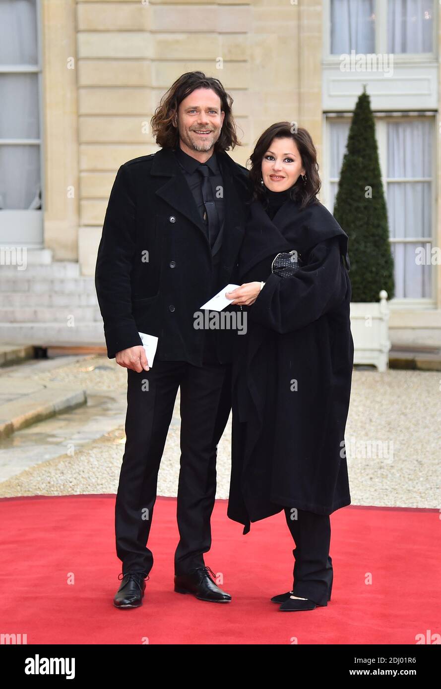 Australian Born Singer Tina Arena And Her Companion Vincent Mancini Arriving At The Elysee Palace For A State Dinner Hosted By French President Francois Hollande In The Honor Of The Governor General Of Australia