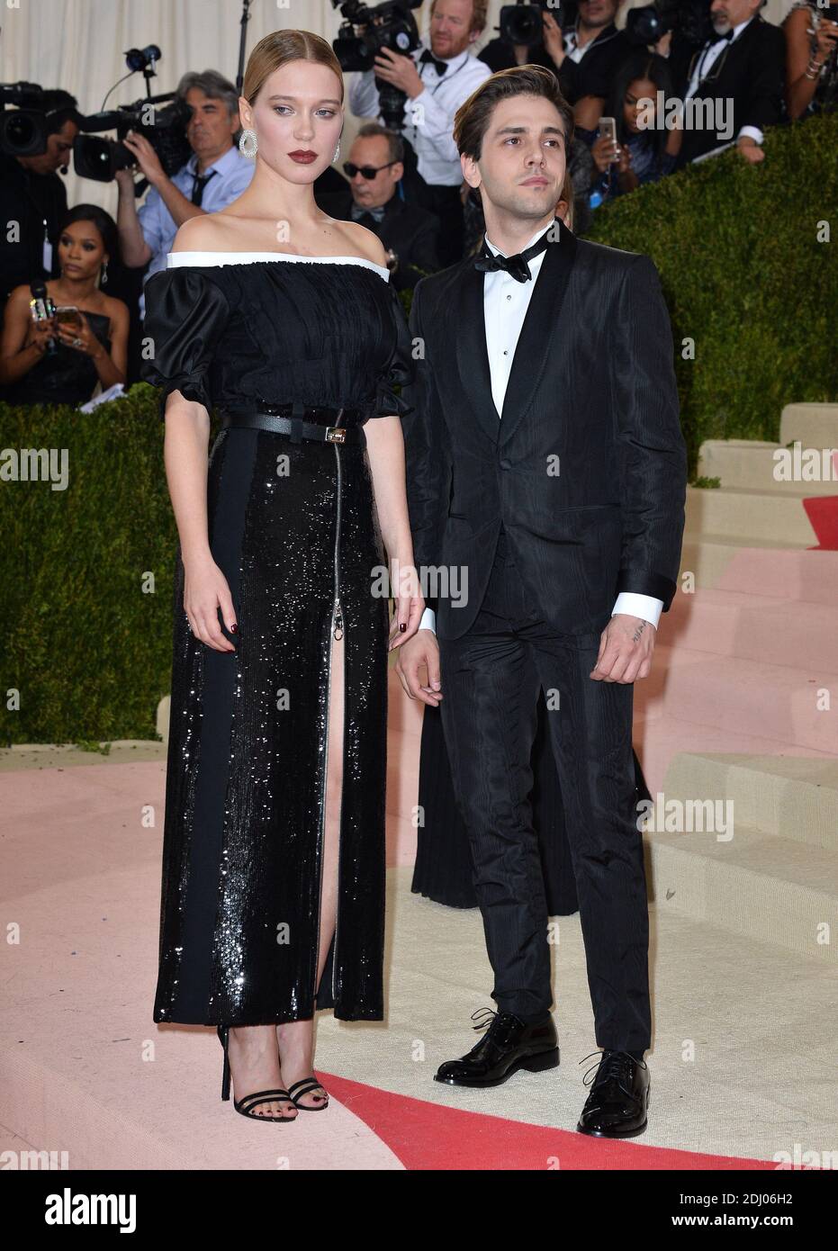 Lea Seydoux and Xavier Dolan attending the 'Manus x Machina: Fashion In An  Age Of Technology' Costume Institute Gala at Metropolitan Museum of Art on  May 2, 2016 in New York City.