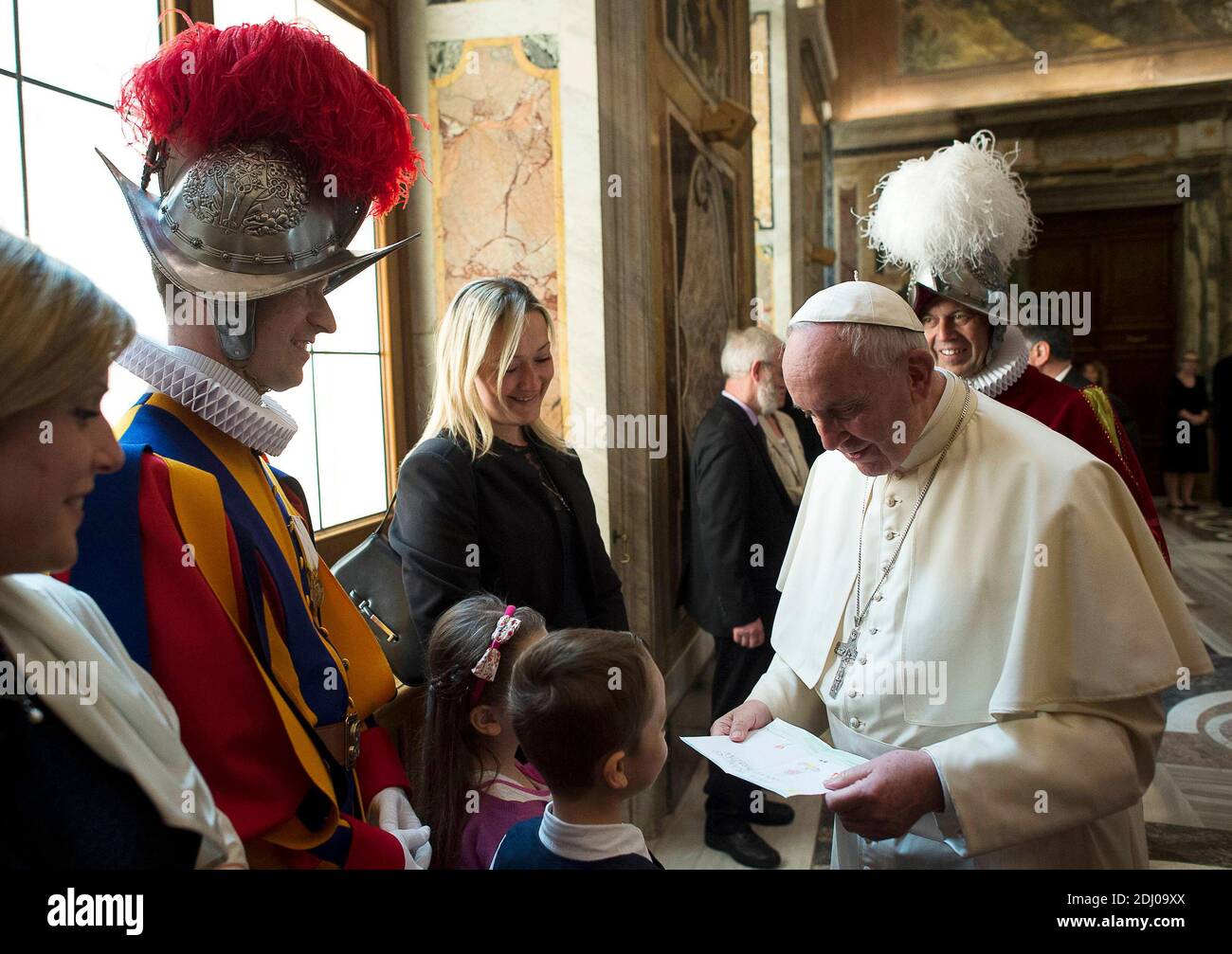 Pope Francis received officers and enlisted soldiers of the Pontifical Swiss Guard on May 7, 2016 in the Clementine hall at the Vatican, one day after new members of the corps took their oath of allegiance and were sworn into active service. Pope Francis recalled the spirit of faithful service that animates the great legacy of sacrifice and heroism in his remarks to new recruits and their families. The Swiss Guards hold their swearing-in ceremony each year on May 6th, to mark the day in 1527 when 147 members of their corps gave their lives in a desperate rear-guard action that allowed Pope Cle Stock Photo
