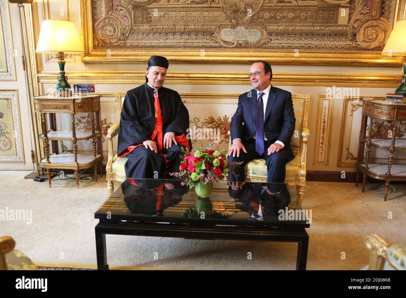 French President François Hollande receives the Patriarch of Antioch ...