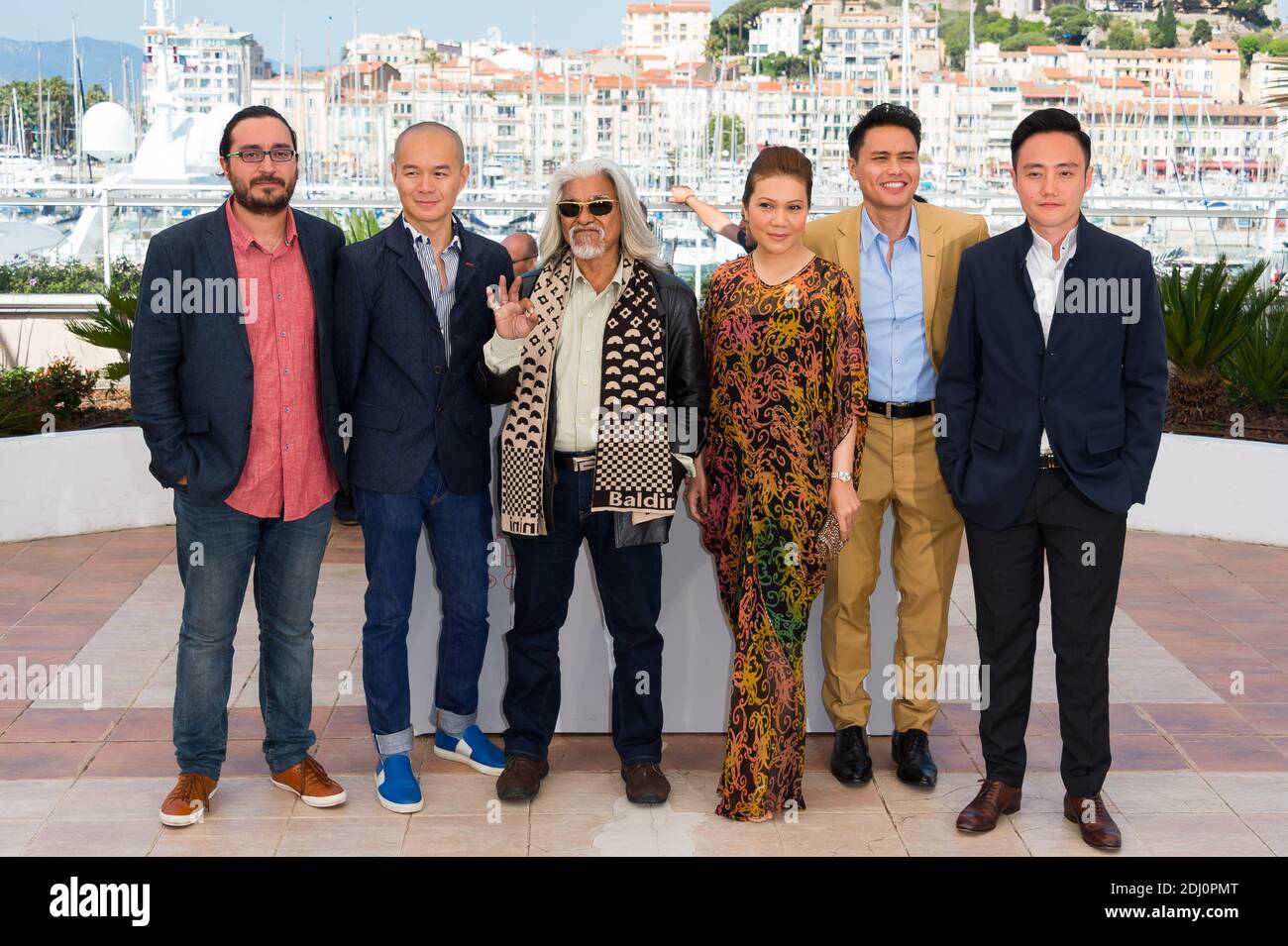 Director Boo Junfeng, Firdaus Rhaman, Su Wan Hanafi, Mastura Ahmad at a photocall for the film 'Apprentice' as part of the 69th Cannes International Film Festival, at the Palais des Festivals in Cannes, southern France on May 16, 2016. Photo by Nicolas Genin/ABACAPRESS.COM Stock Photo