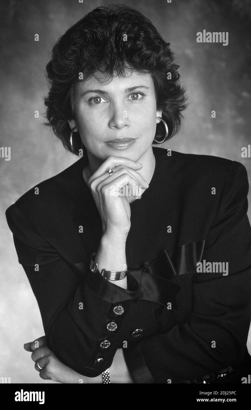 Anne sinclair hi-res stock photography and images - Alamy