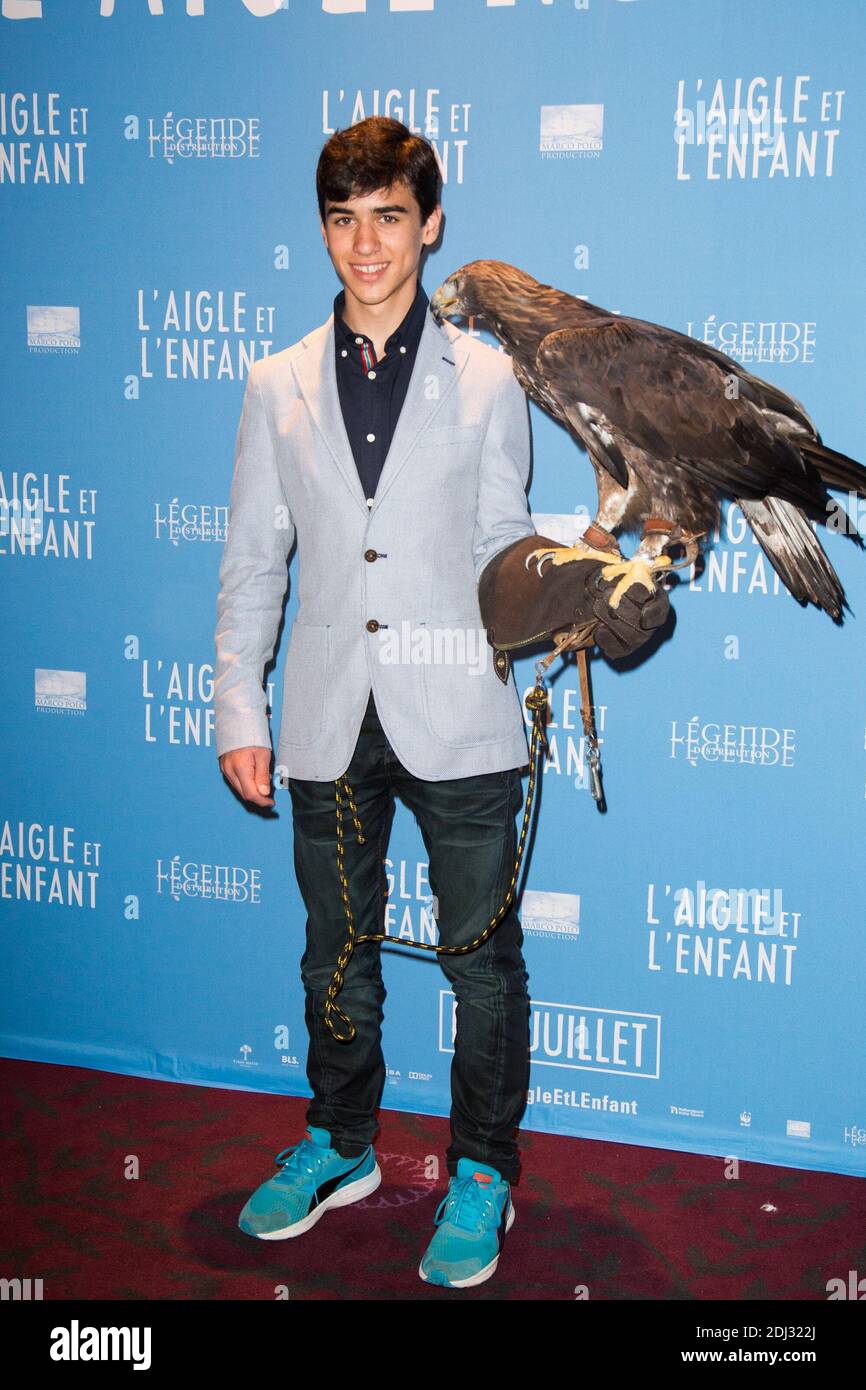 MANUEL CAMACHO - AVANT-PREMIERE DU FILM 'L'AIGLE ET L'ENFANT' AU GAUMONT  OPERA Photo by Nasser Berzane/ABACAPRESS.COM Stock Photo - Alamy, image size:866x1390