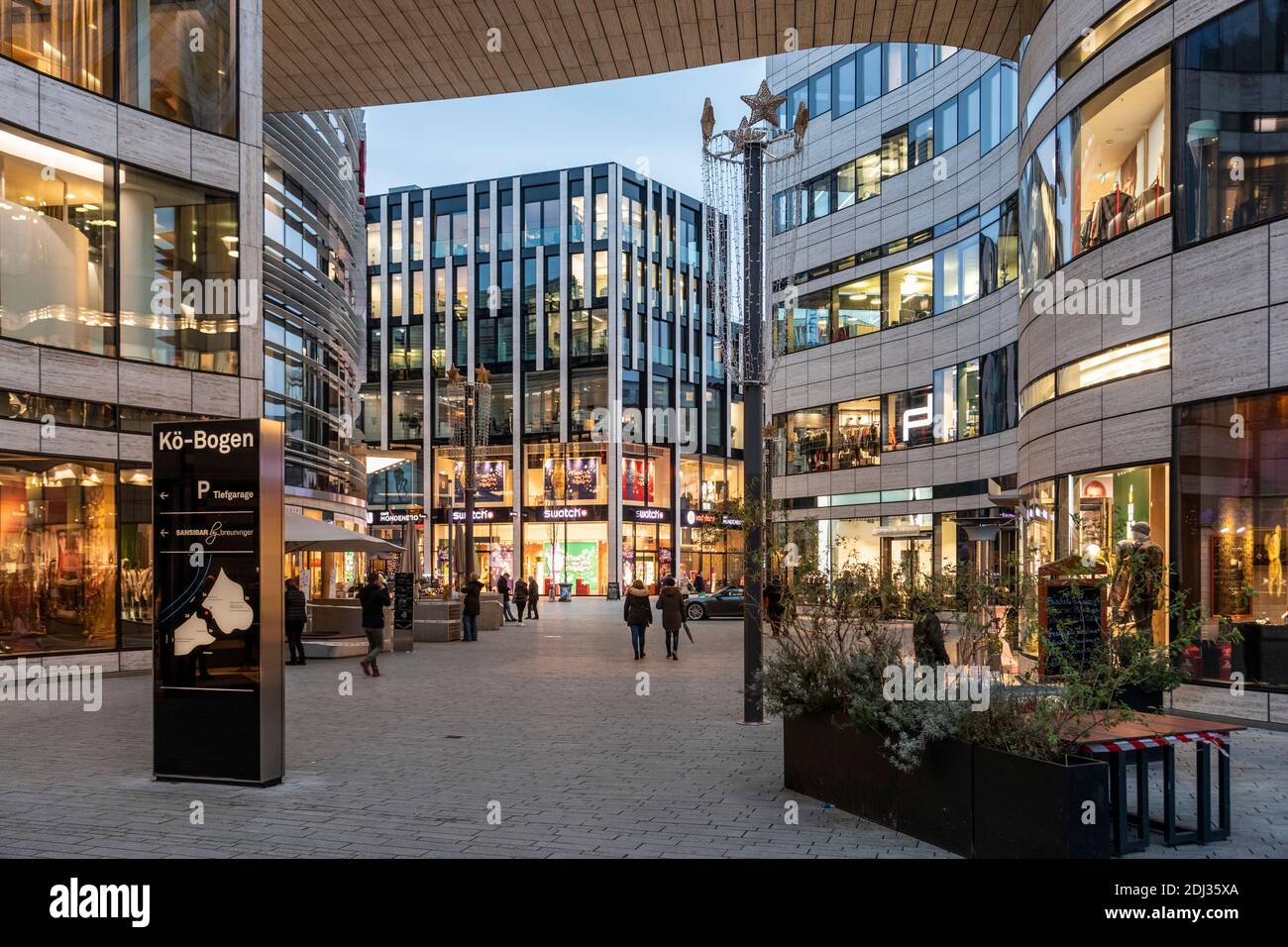 Page 2 Mall Dusseldorf High Resolution Stock Photography And Images Alamy