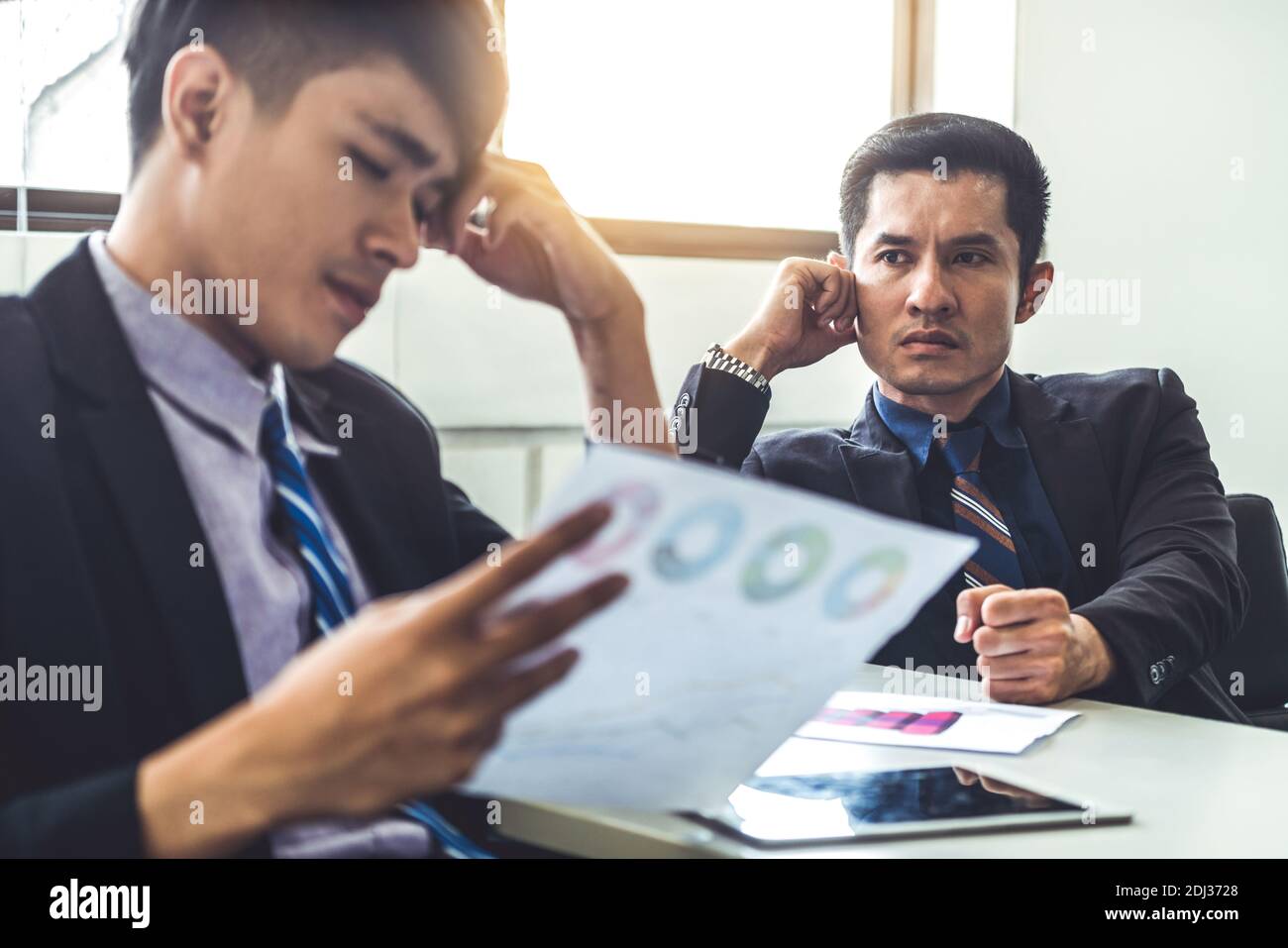 Angry boss argue hi-res stock photography and images - Alamy