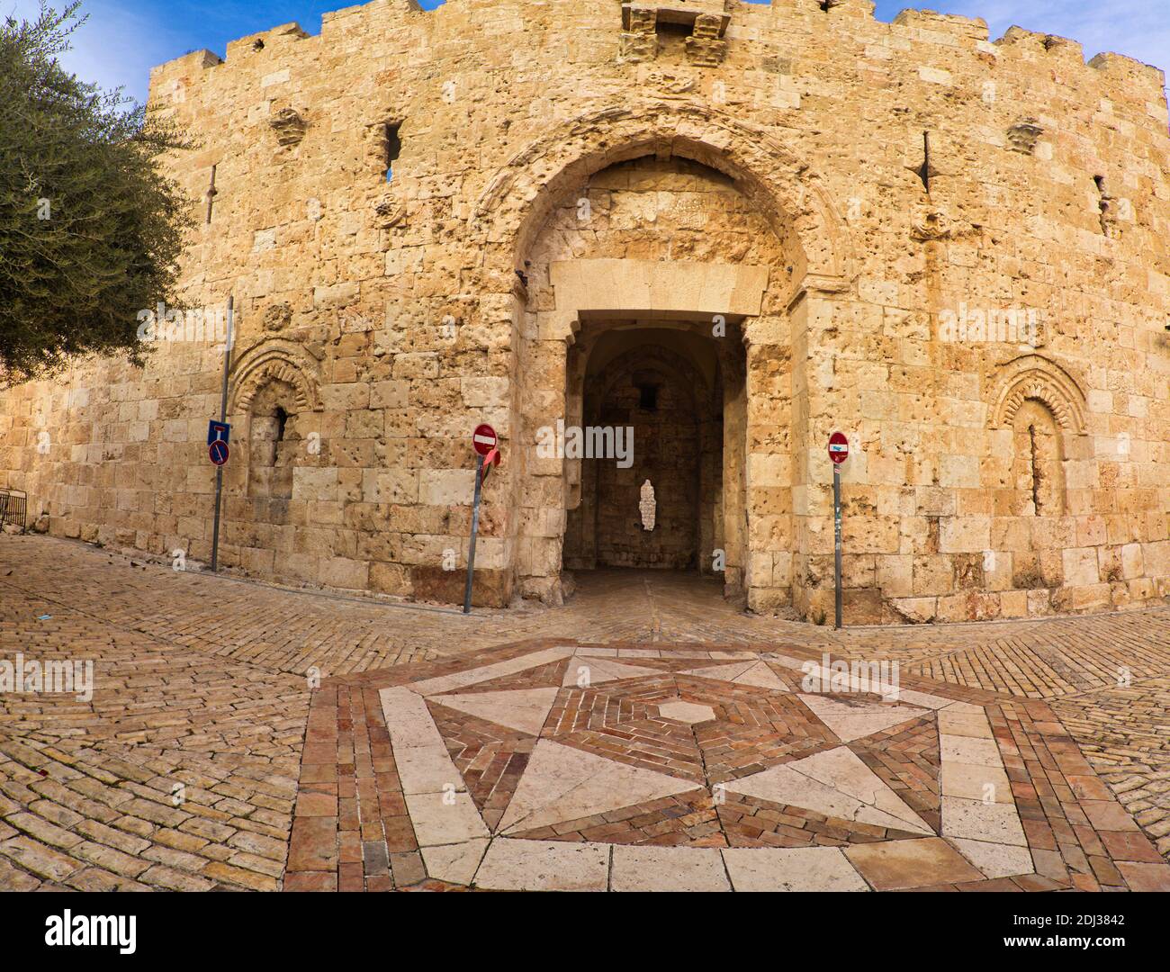 jerusalem, israel. 04-12-2020. Panorama image of Zion Gate (for the editor - on the sticker on the sign written in Hebrew - to love) Stock Photo