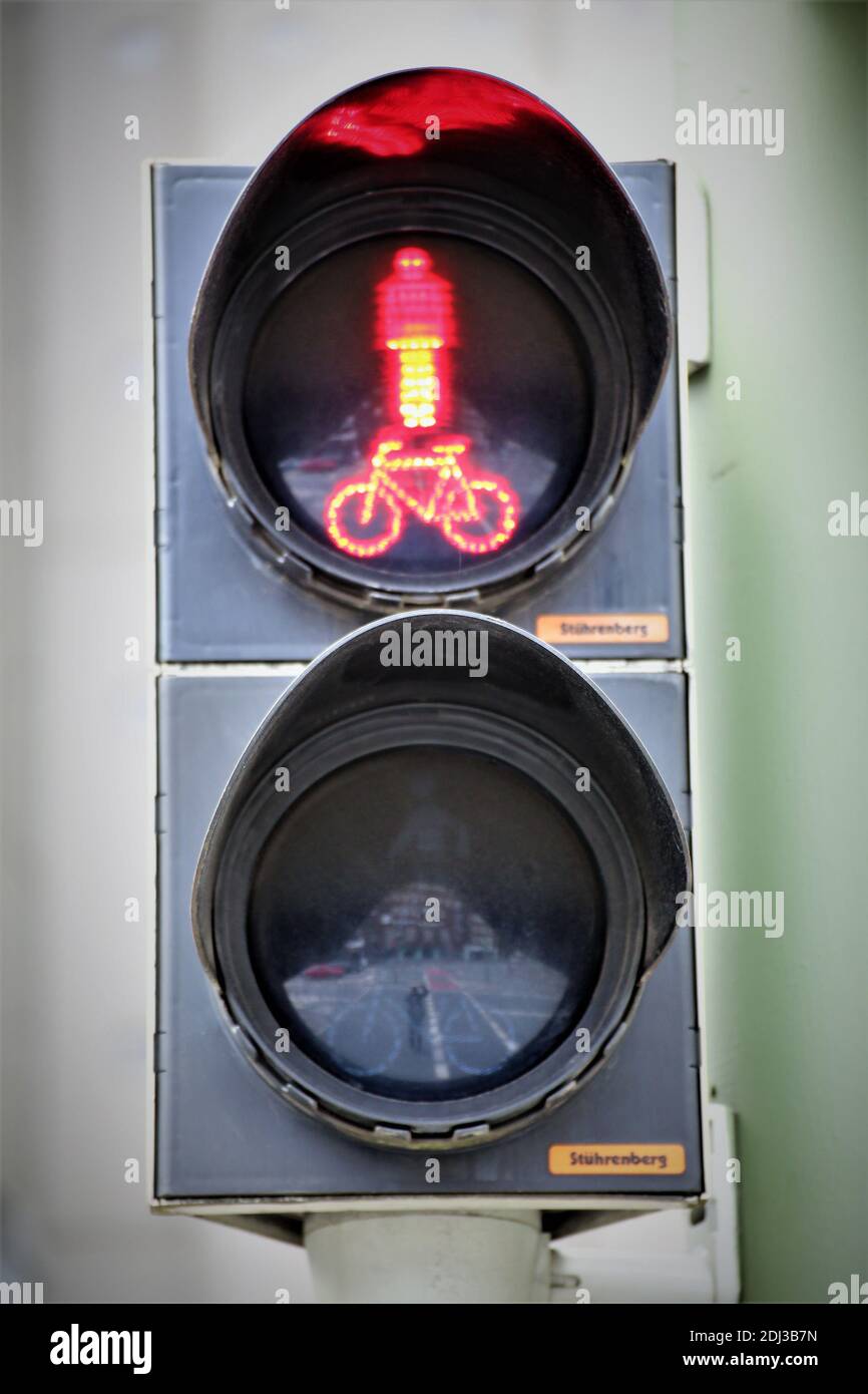 red traffic light Stock Photo