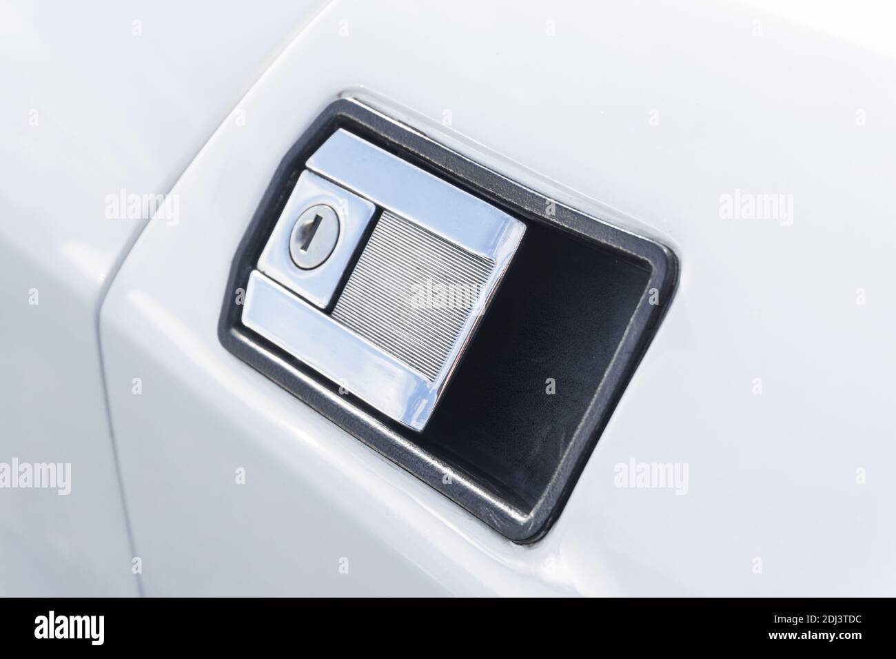 Car door latch hires stock photography and images Alamy