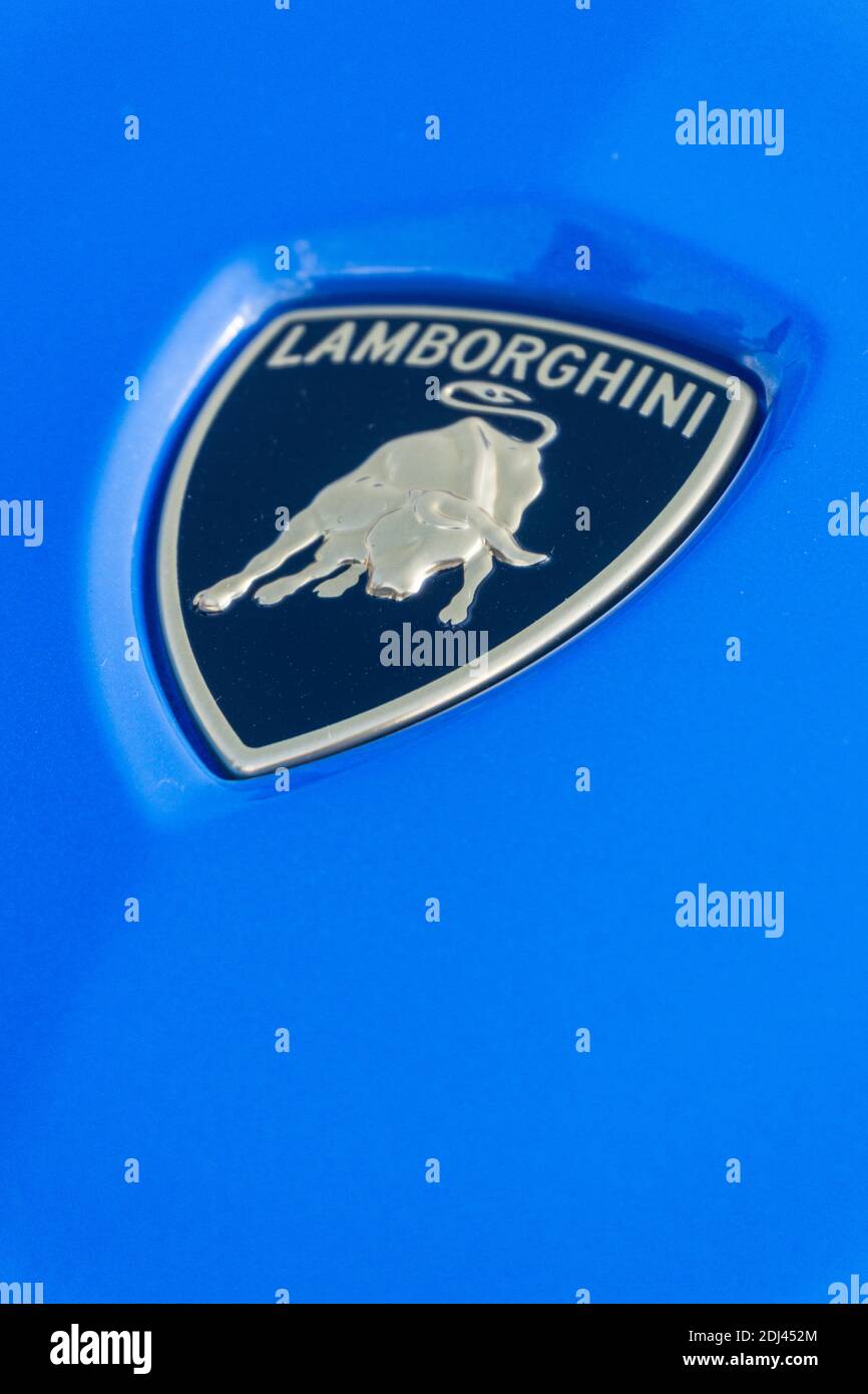 CLose up of the emblem badge shield on the bonnet of a blu le mans Lamborghini Aventador S LP740-4 Stock Photo