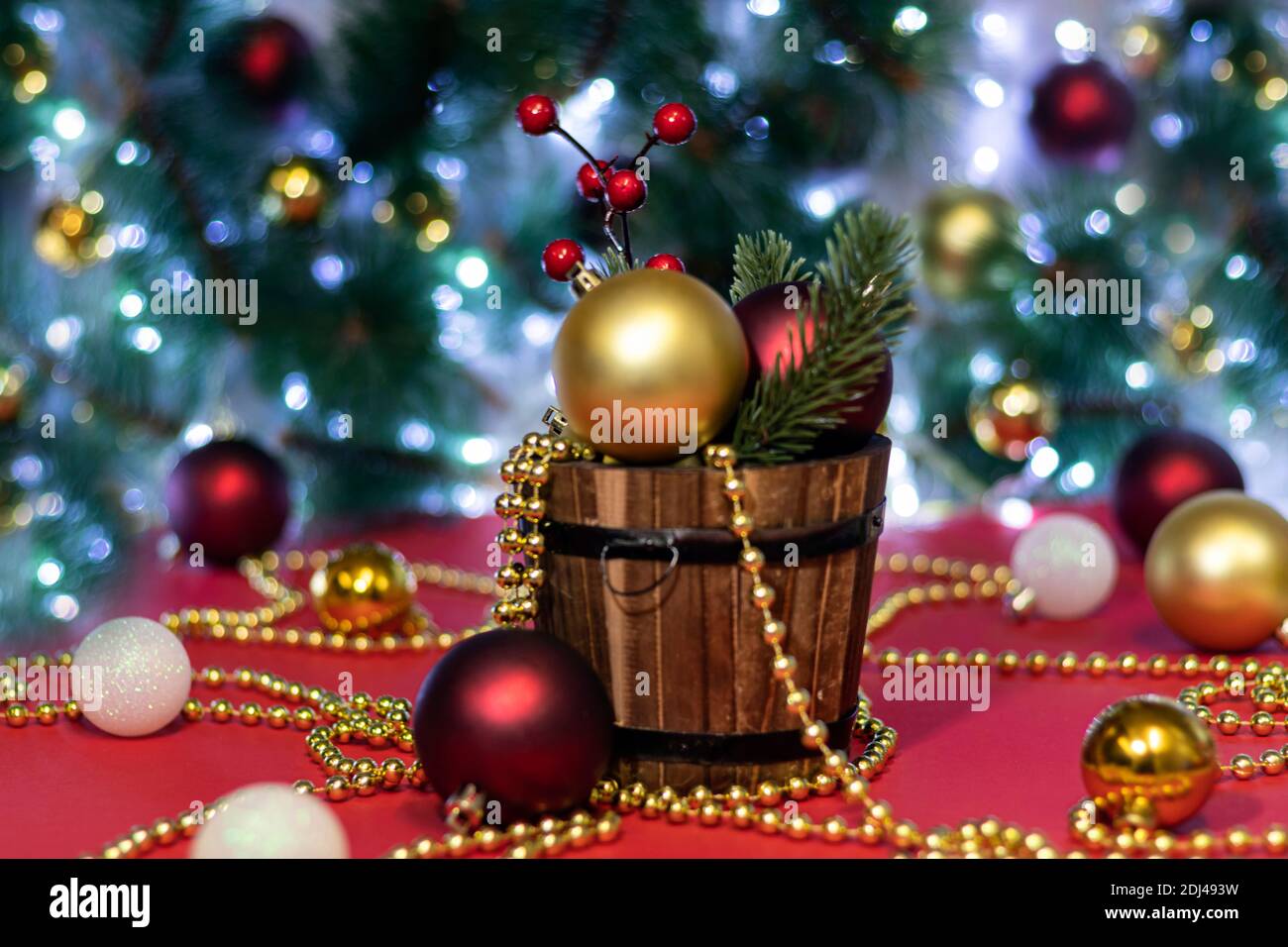 Christmas tree beads hi-res stock photography and images - Page 17 - Alamy
