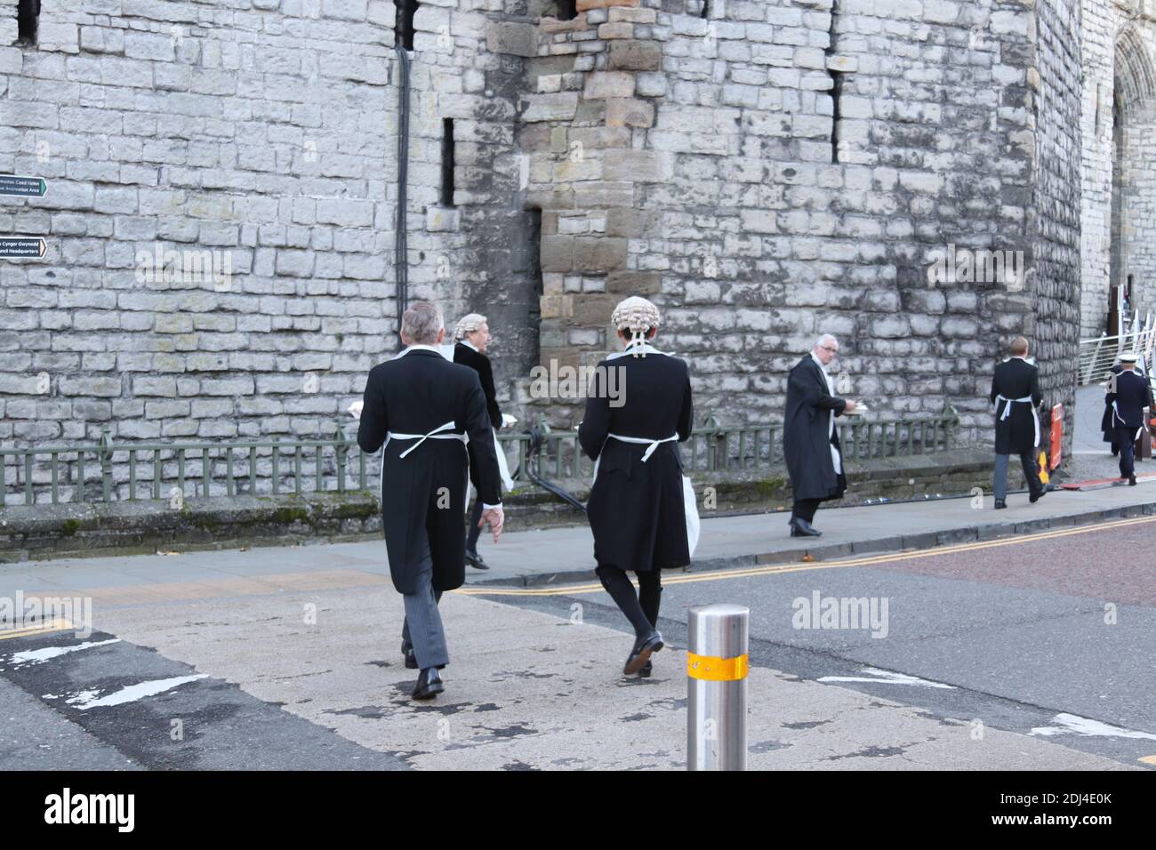 Netflix Drama the Crown filming the Investiture of Prince Charles at Caernarfon castles, North Wales Credit: Mike Clarke/ Alamy Stock Photos Stock Photo