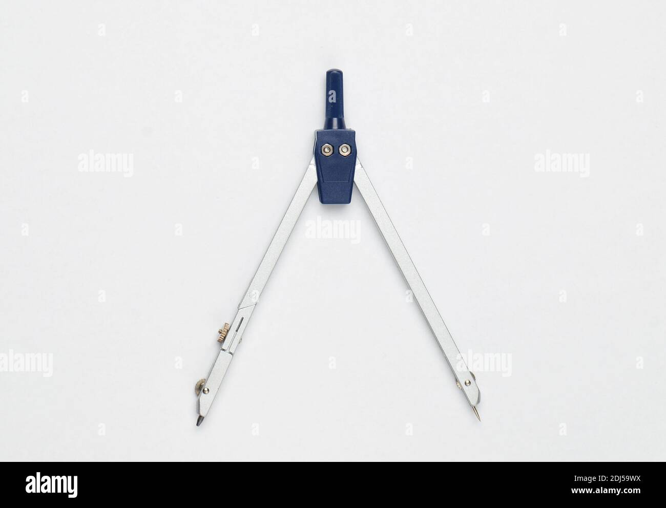 Vintage compass drawing circle hires stock photography and images Alamy