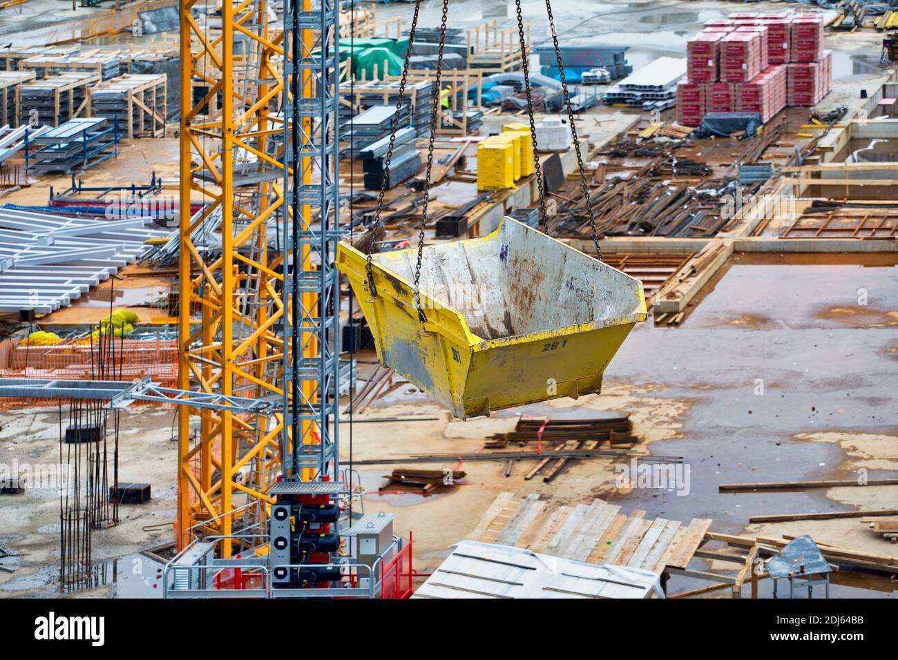 Skip Building Rubble Empty builders skip at construction site. Abstract: Rubble Removal ...