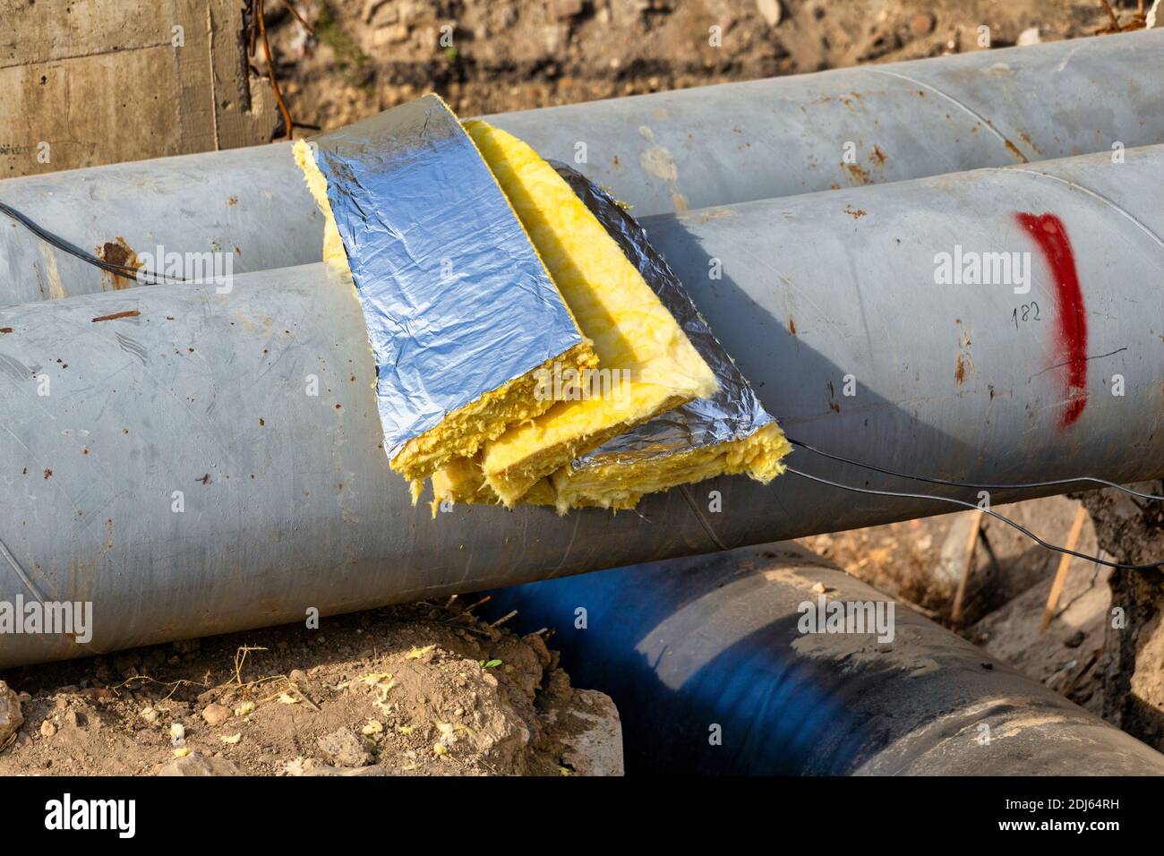 Main district pipeline. Laying of heating large diameter pipeline in