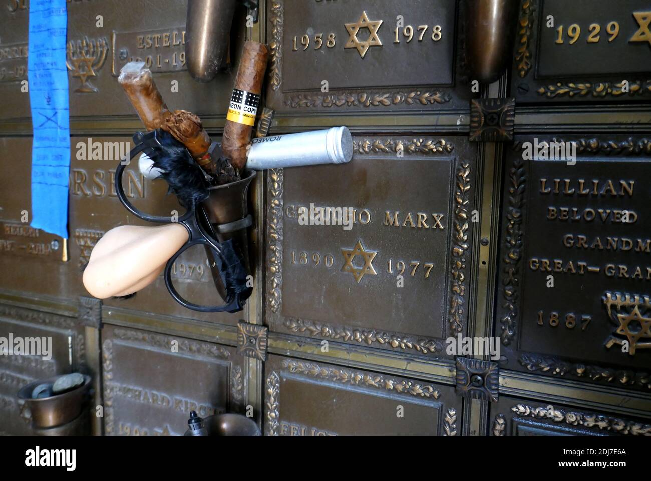 Mission Hills, California, USA 6th December 2020 A general view of atmosphere of comedian Groucho Marx's Grave in Court of the Tribes Mausoleum at Eden Memorial Park Cemetery on December 6, 2020 in Mission Hills, California, USA. Photo by Barry King/Alamy Stock Photo Stock Photo