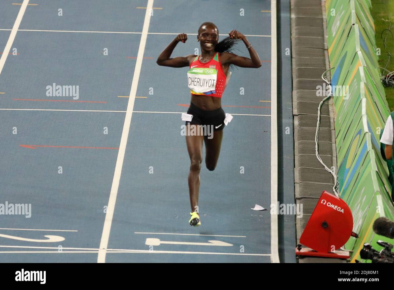 USA's team won a gold medal in the 4X100 m relay women final in Olympic