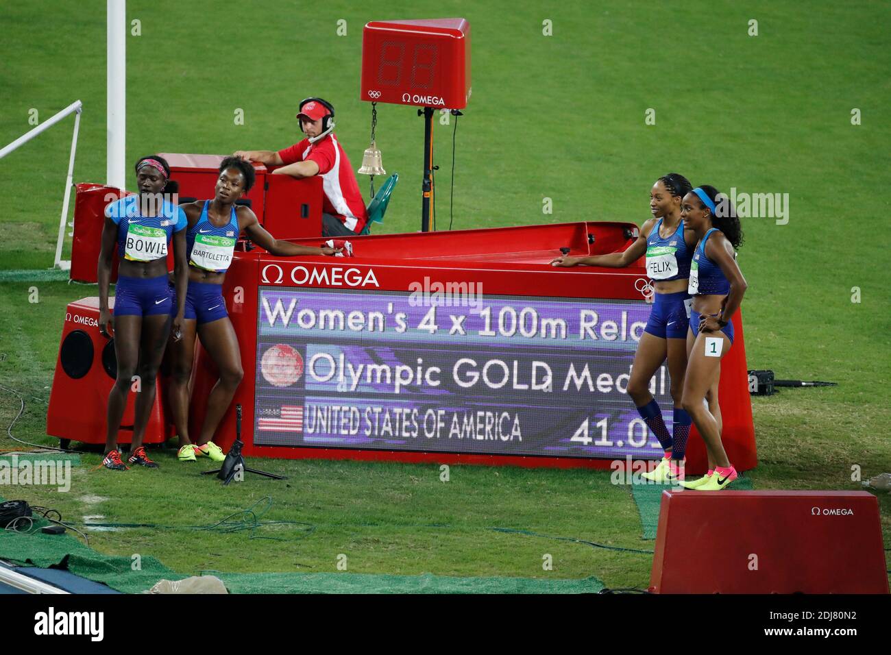 USA's team won a gold medal in the 4X100 m relay women final in Olympic ...